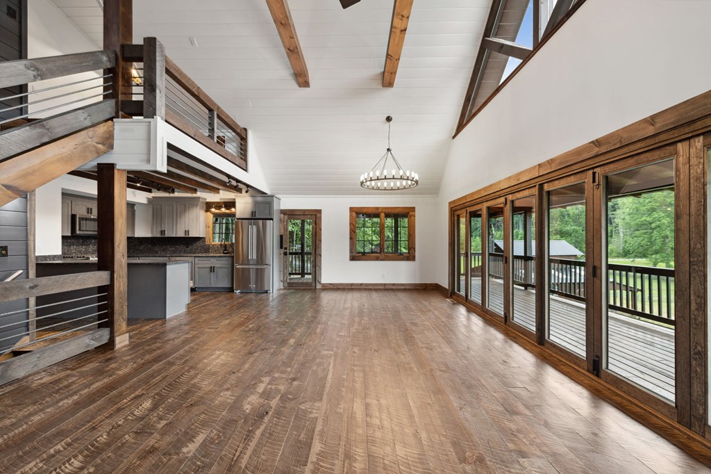 Blue Ridge, Georgia, 30513, United States, 3 Bedrooms Bedrooms, ,3 BathroomsBathrooms,Residential,For Sale,1974409