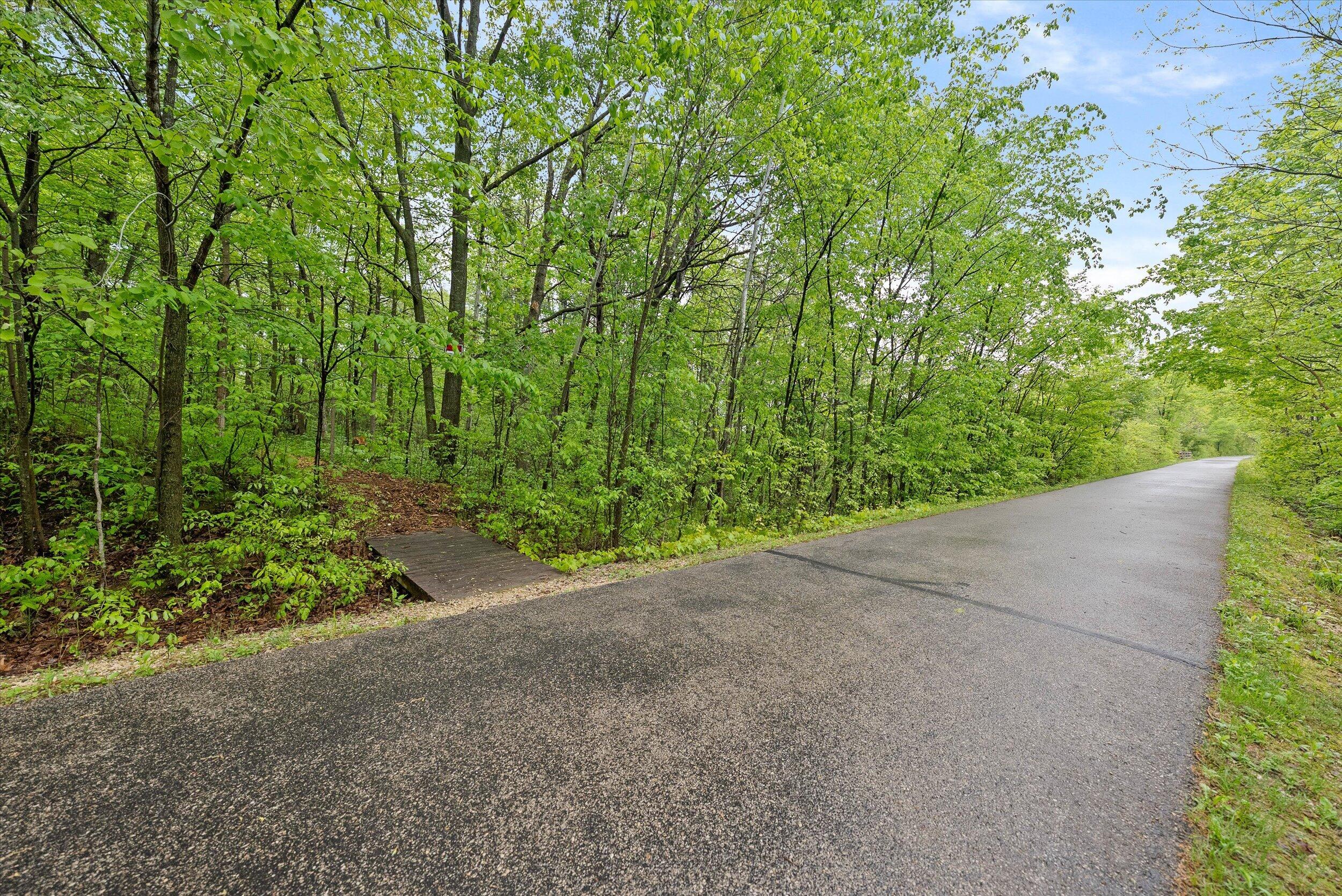 West Bend, Wisconsin, 53095, United States, 4 Bedrooms Bedrooms, ,4 BathroomsBathrooms,Residential,For Sale,1847652