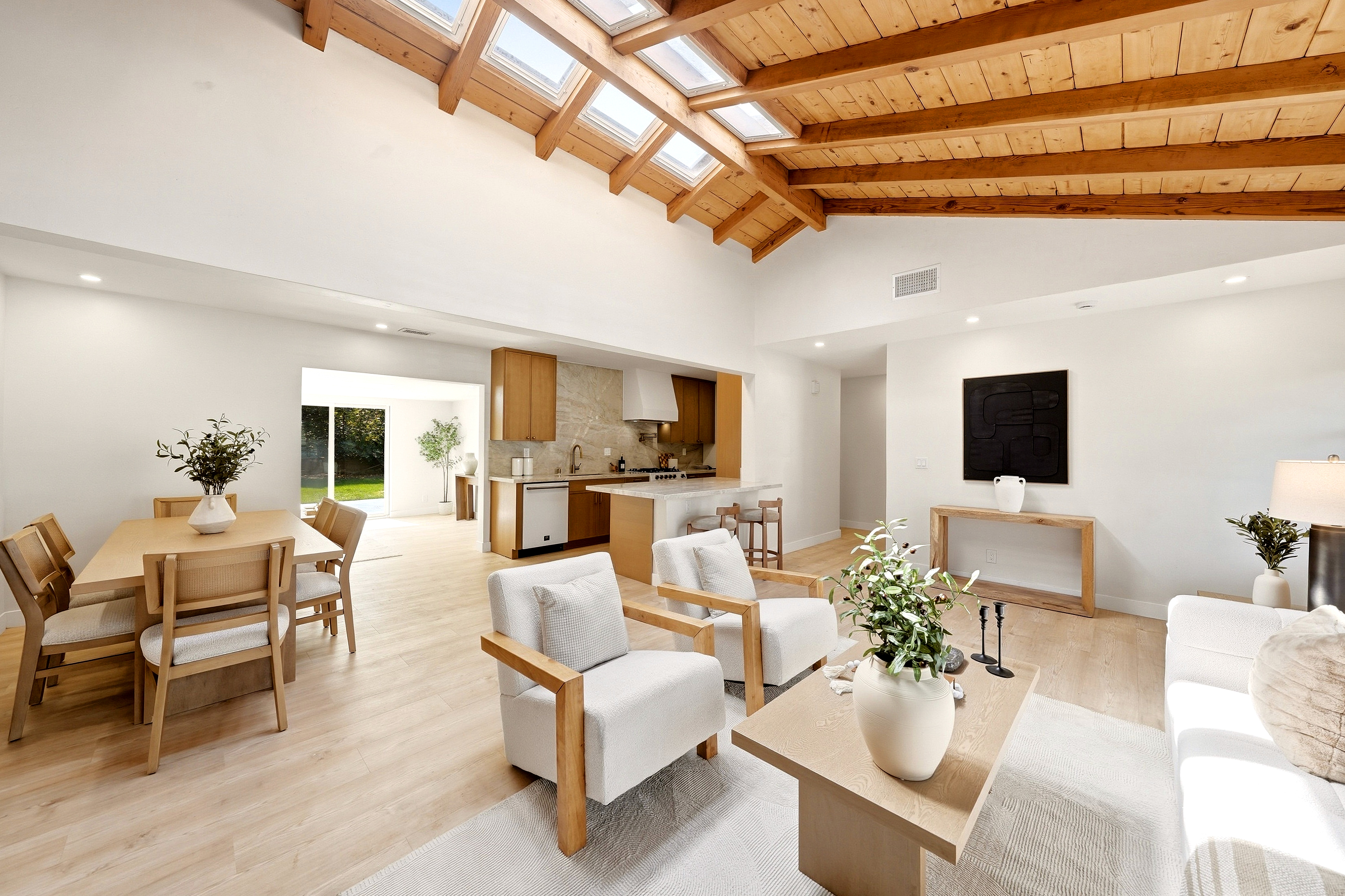  3027 Wing Street, San Diego, CA 92110 - 物件實景