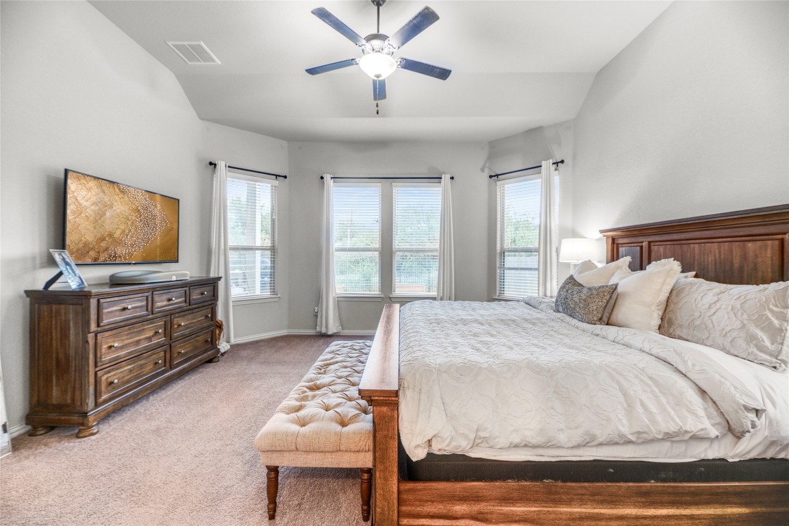 Manchaca, Texas, 78652, United States, 5 Bedrooms Bedrooms, ,3 BathroomsBathrooms,Residential,For Sale,1926178