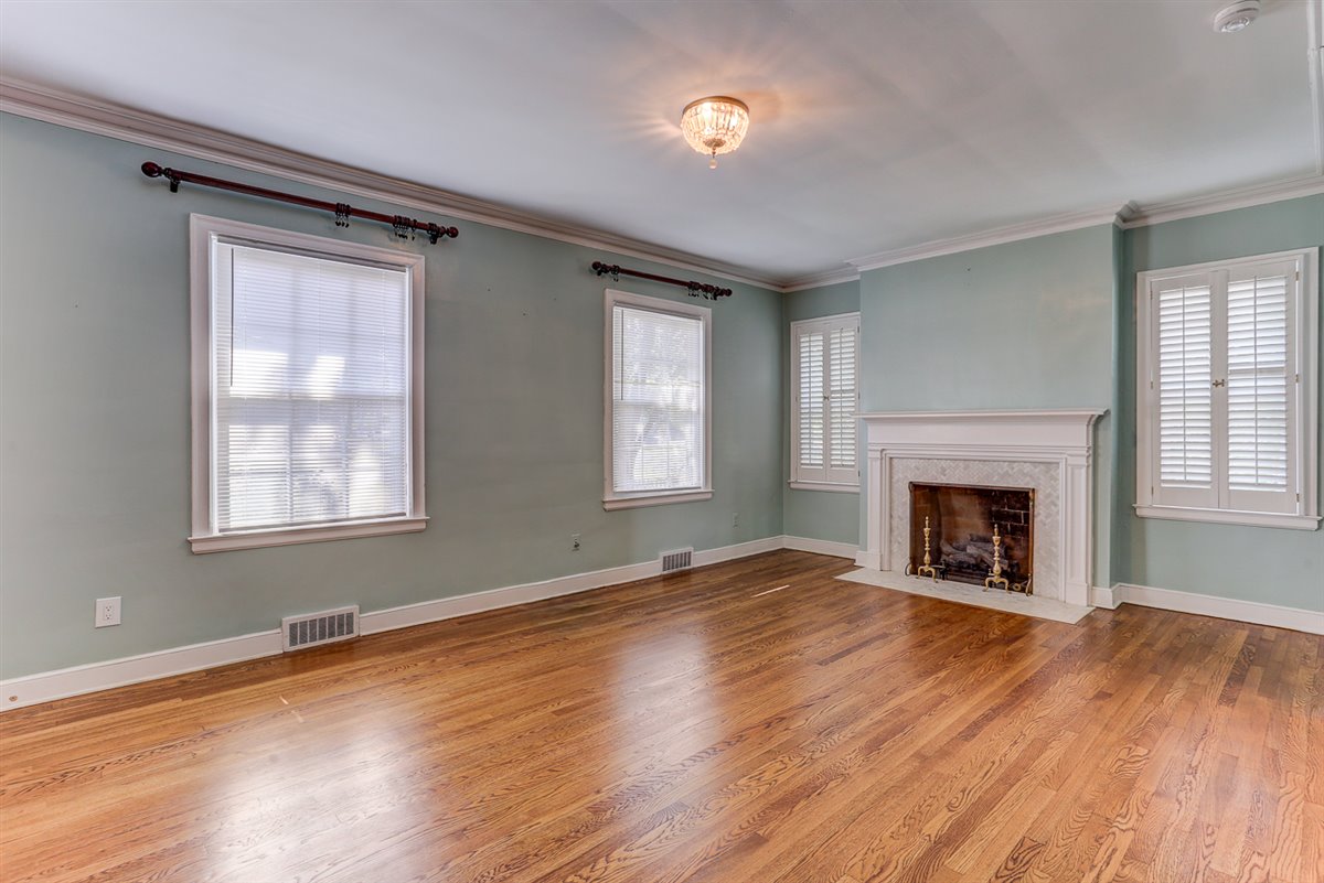 Memphis, Tennessee, 38111, United States, 4 Bedrooms Bedrooms, ,3 BathroomsBathrooms,Residential,For Sale,1974994