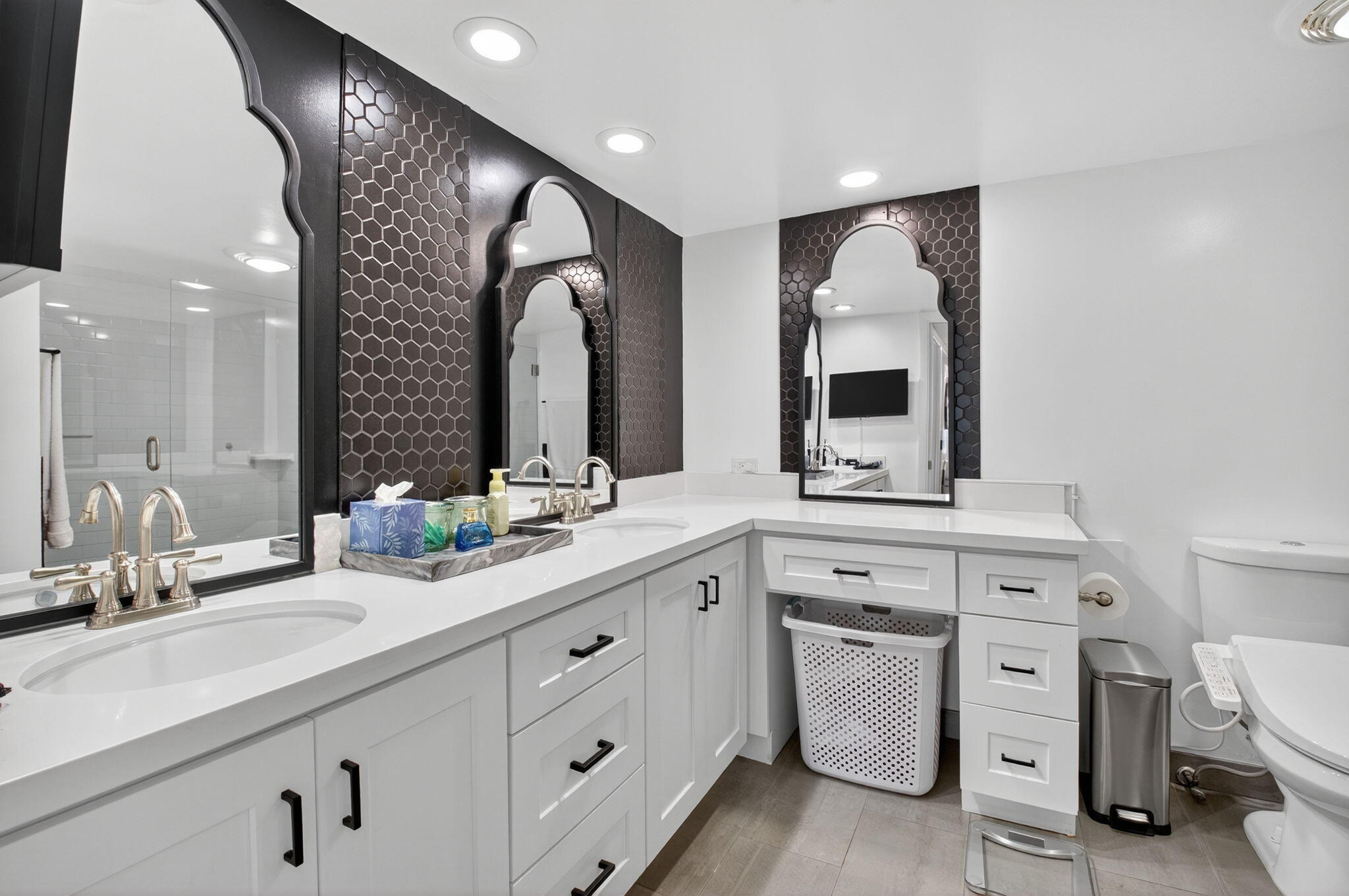 Delray Beach, Florida, 33483, United States, 2 Bedrooms Bedrooms, ,2 BathroomsBathrooms,Residential,For Sale,1932653
