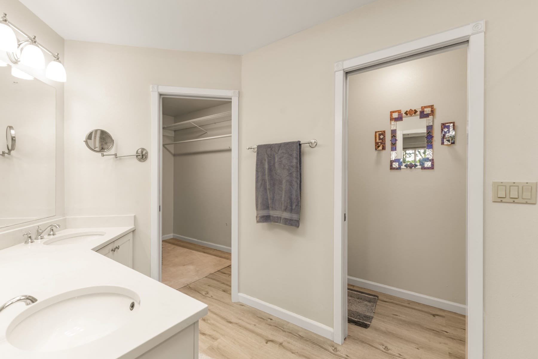  4251 RIVERVIEW DR West Linn, OR 97068 - 物件實景