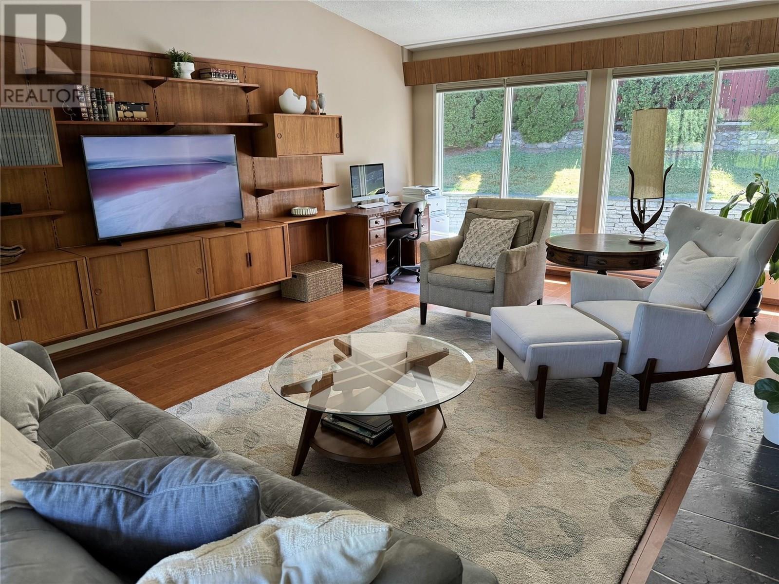 KAMLOOPS, British Columbia, V2C 4P7, CA, 4 Bedrooms Bedrooms, ,3 BathroomsBathrooms,Residential,For Sale,1858047
