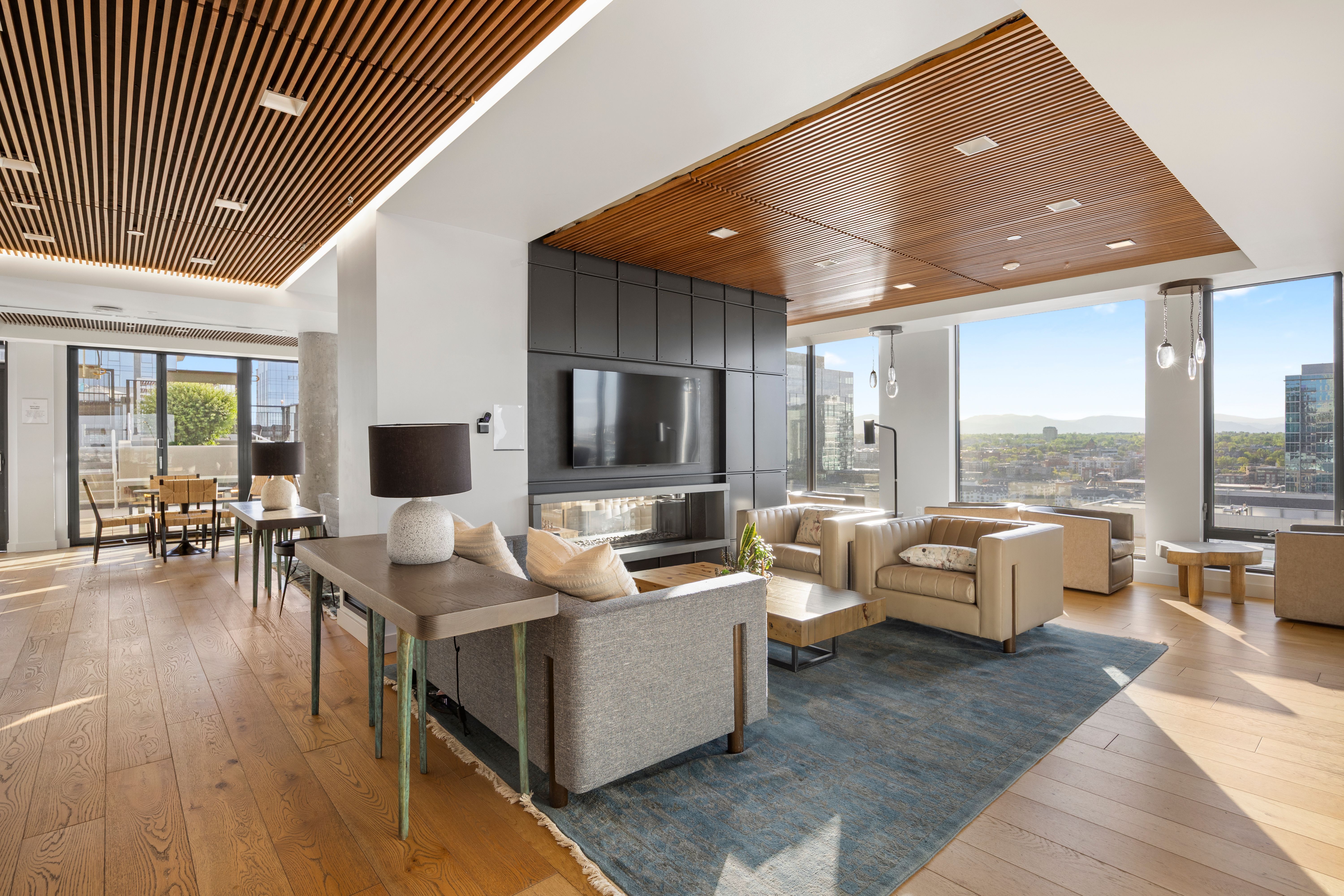  Rare Two-Suite, Three-Bath Coloradan Residence - 物件實景