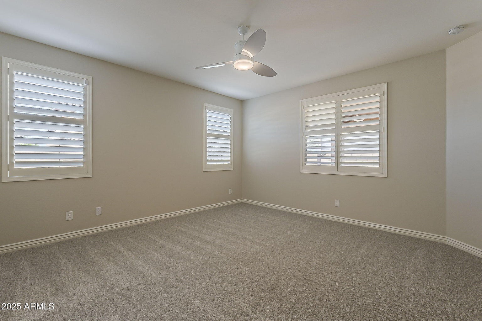 Peoria, Arizona, 85383, United States, 3 Bedrooms Bedrooms, ,3 BathroomsBathrooms,Residential,For Sale,1982801