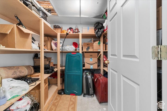 Mt Pleasant, Utah, 84647, United States, 5 Bedrooms Bedrooms, ,4 BathroomsBathrooms,Residential,For Sale,1983886