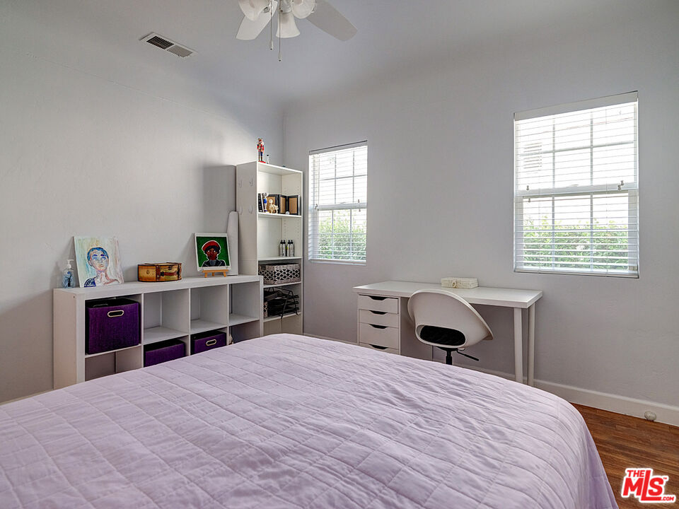 Los Angeles, California, 90019, United States, 4 Bedrooms Bedrooms, ,3 BathroomsBathrooms,Residential,For Sale,1924996