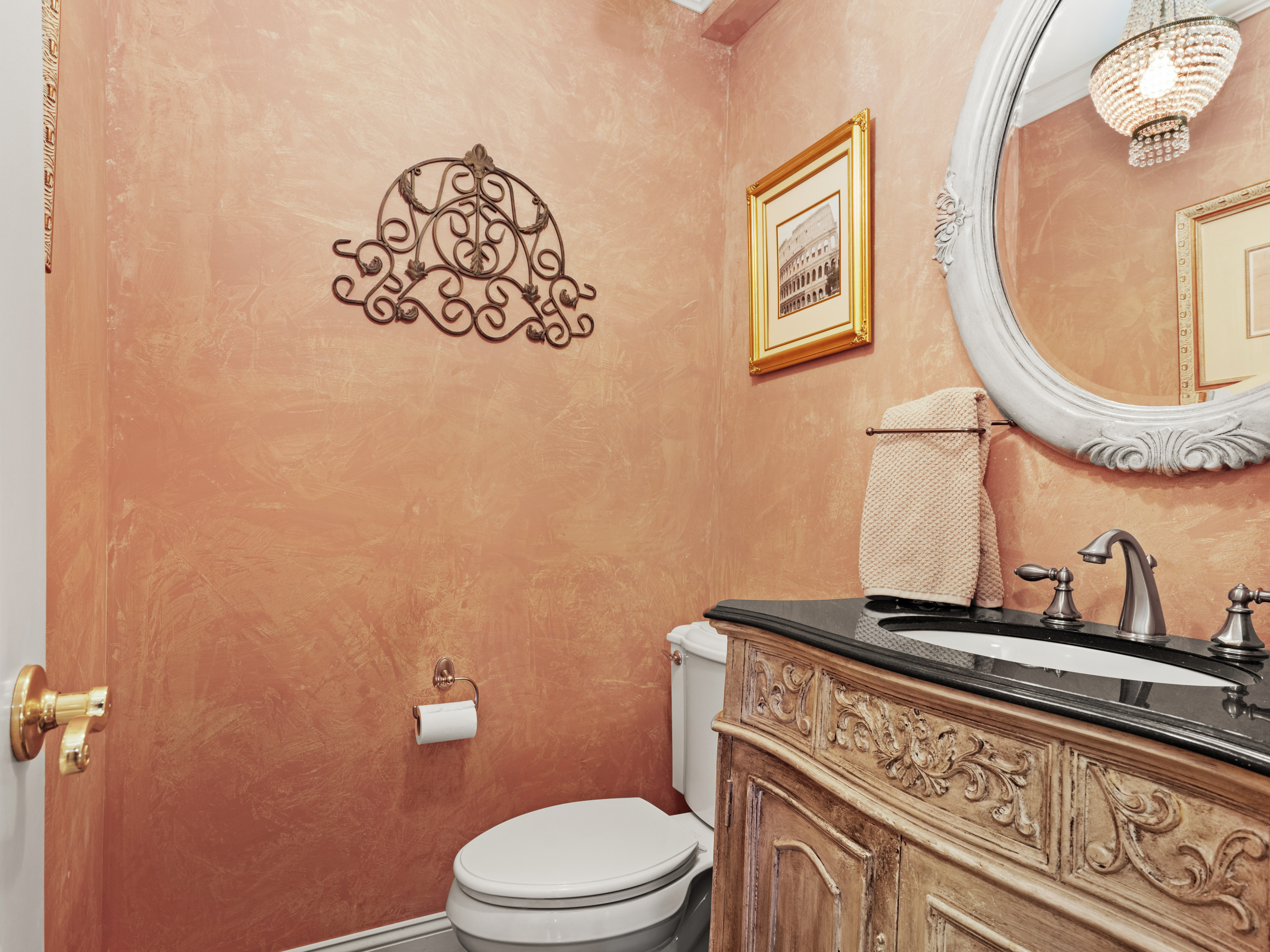  Stunning Custom Colonial - 物件實景