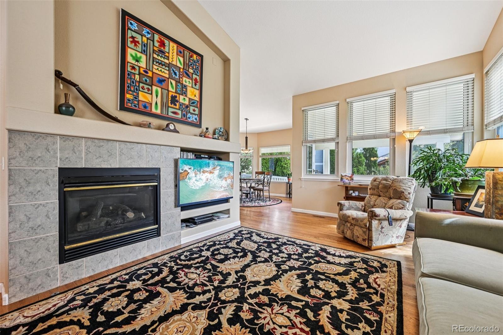 Arvada, Colorado, 80004, United States, 4 Bedrooms Bedrooms, ,2 BathroomsBathrooms,Residential,For Sale,1984422