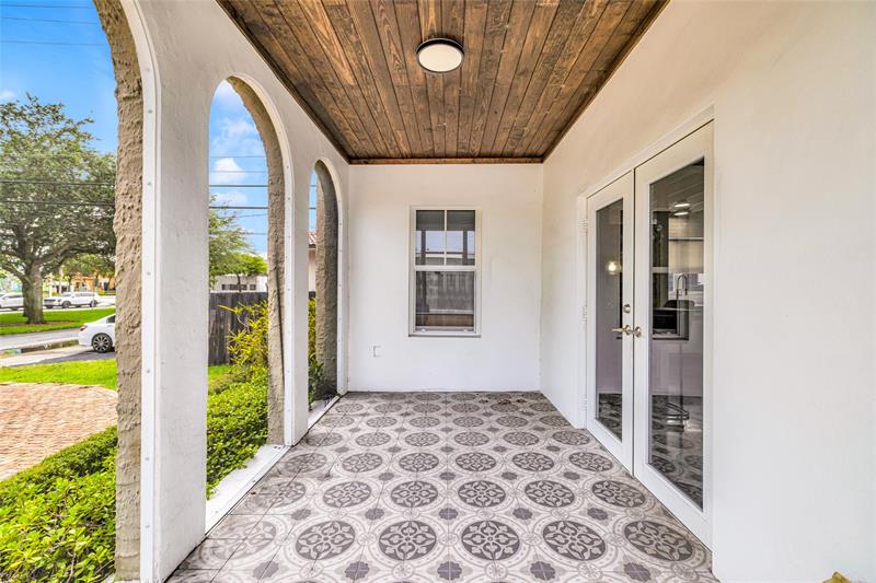 Fort Lauderdale, Florida, 33316, United States, 2 Bedrooms Bedrooms, ,1 BathroomBathrooms,Residential,For Sale,1875585