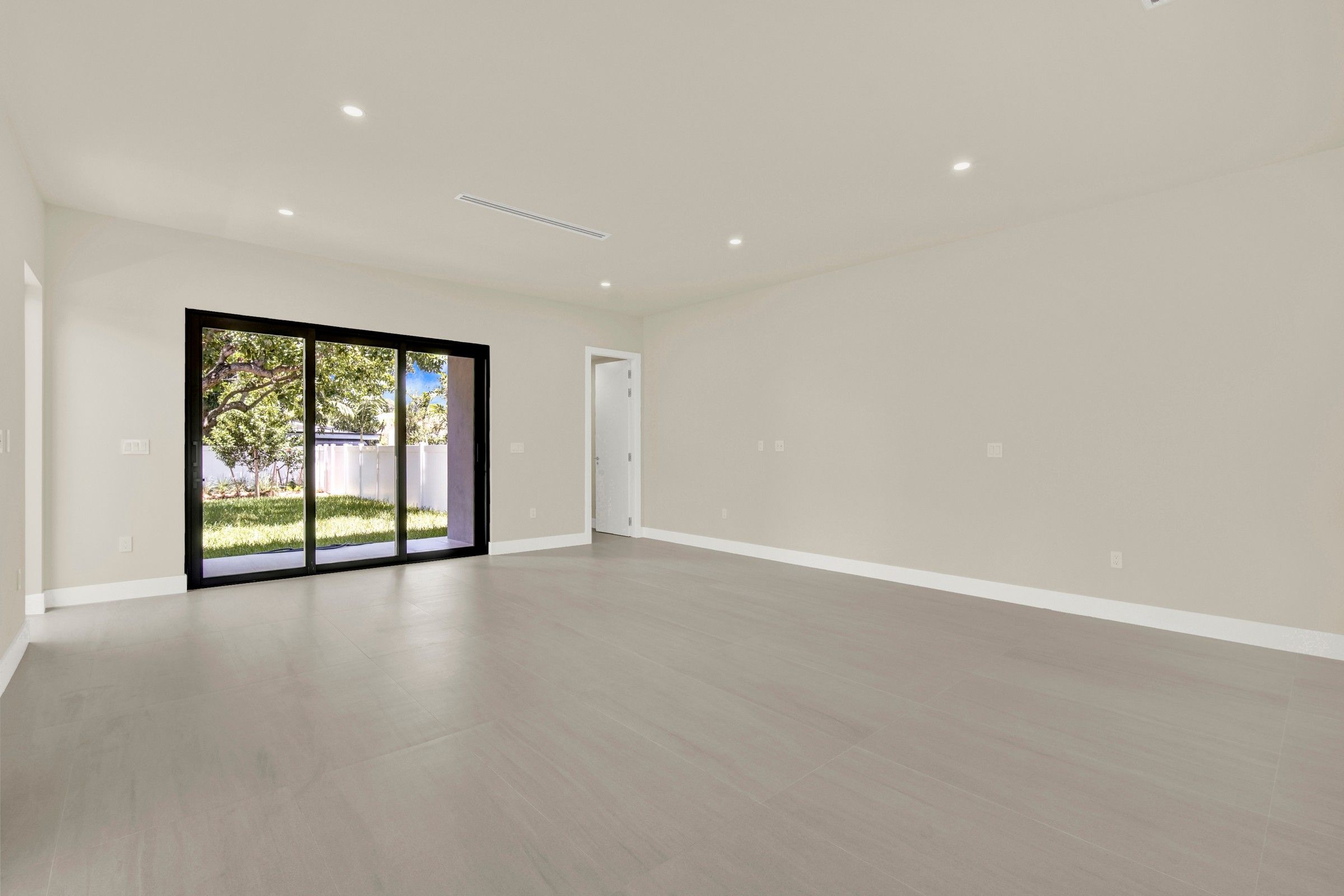  2889 SW 35th Ave, Miami, FL, 33133 - 物件實景