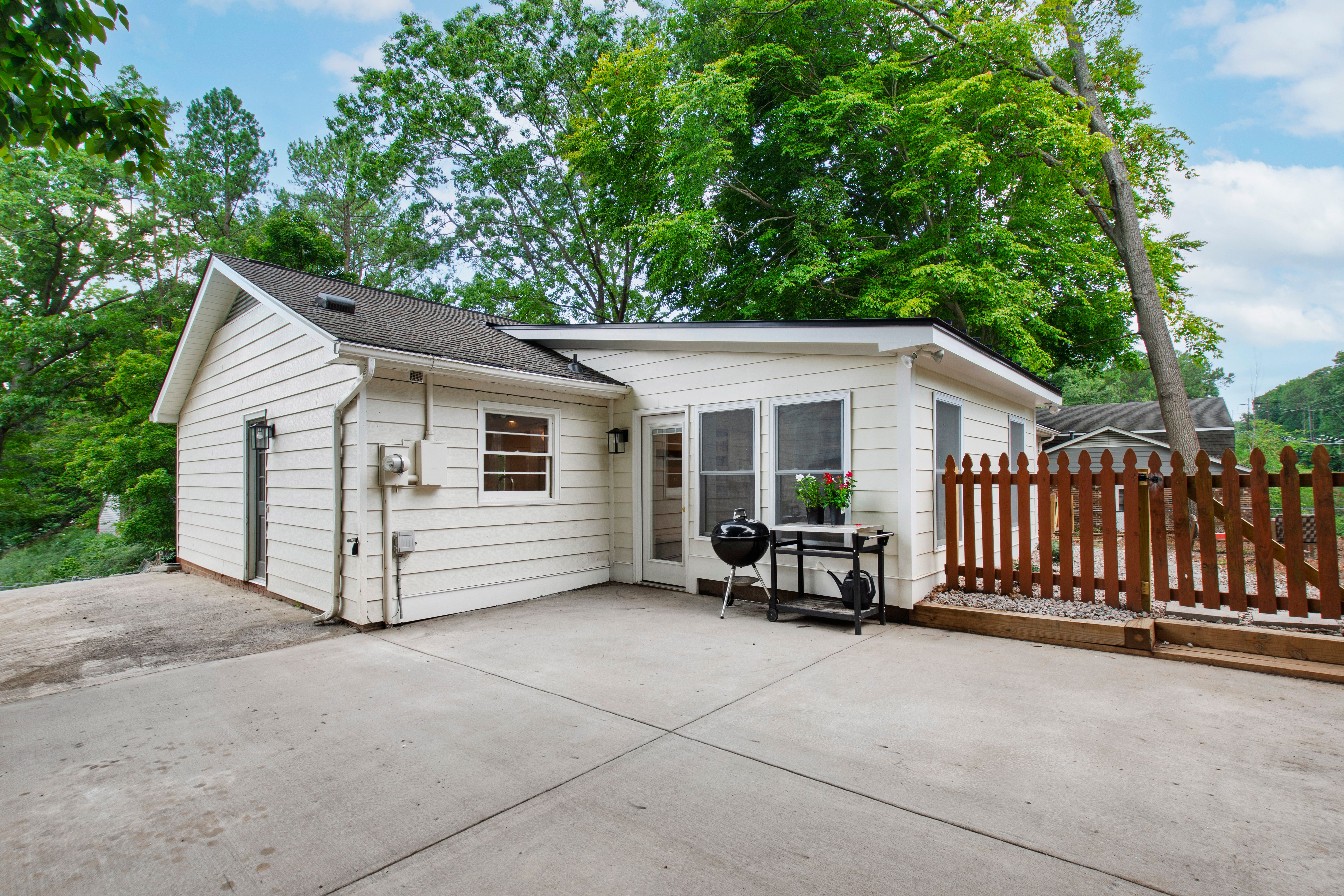  709 Dawnwood Court, Raleigh, NC 27609 - 物件實景