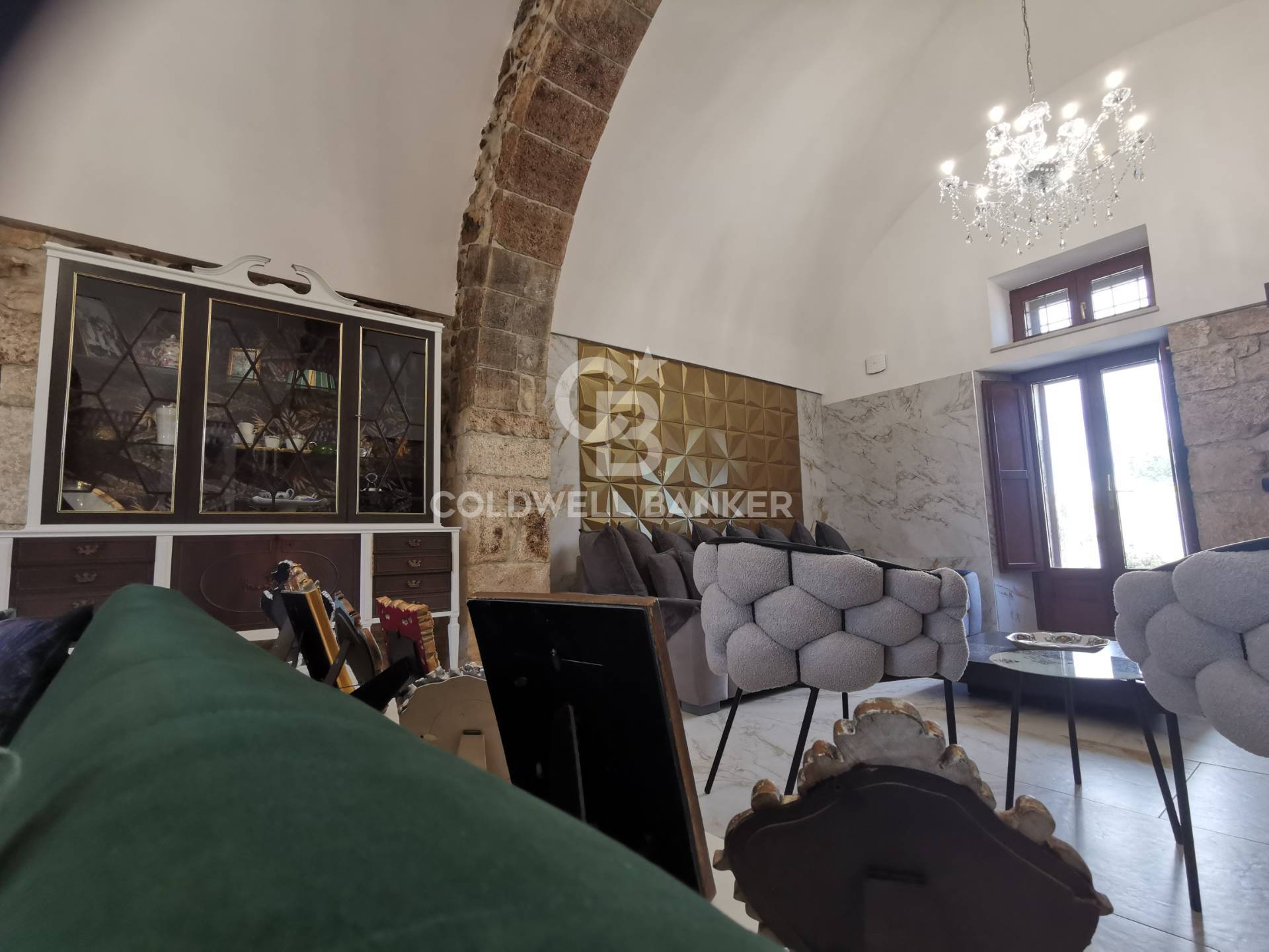 Modica, Ragusa, 97015, IT, 4 Bedrooms Bedrooms, ,6 BathroomsBathrooms,Residential,For Sale,1827626