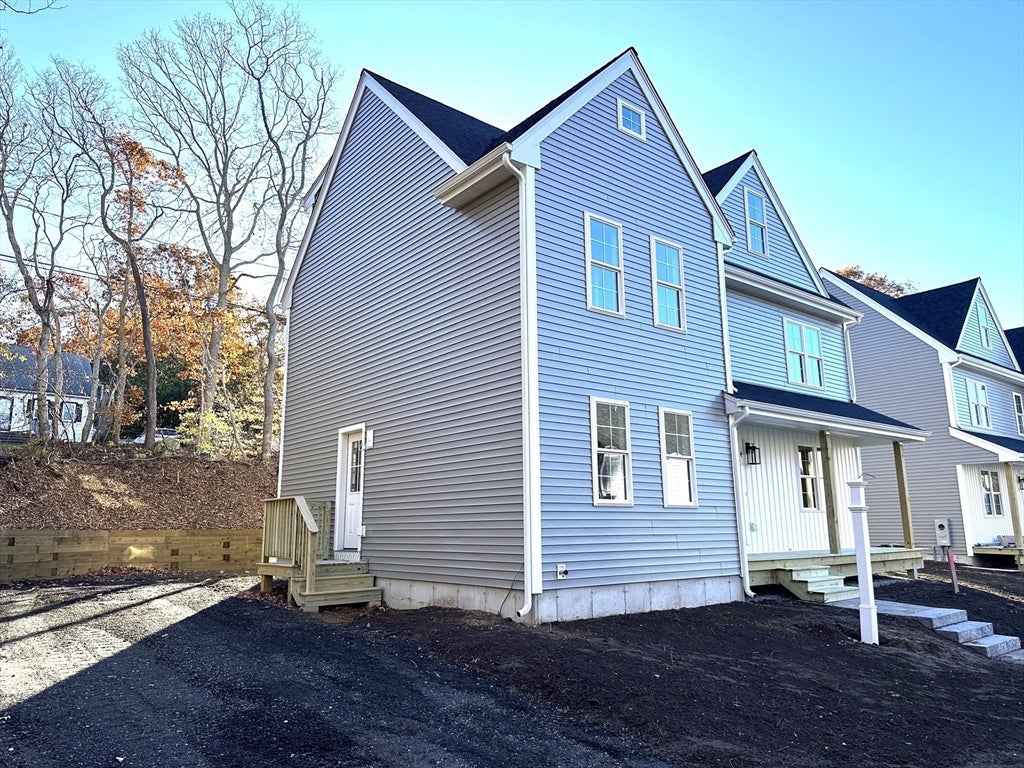 Plymouth, Massachusetts, 02360, United States, 3 Bedrooms Bedrooms, ,4 BathroomsBathrooms,Residential,For Sale,1987320