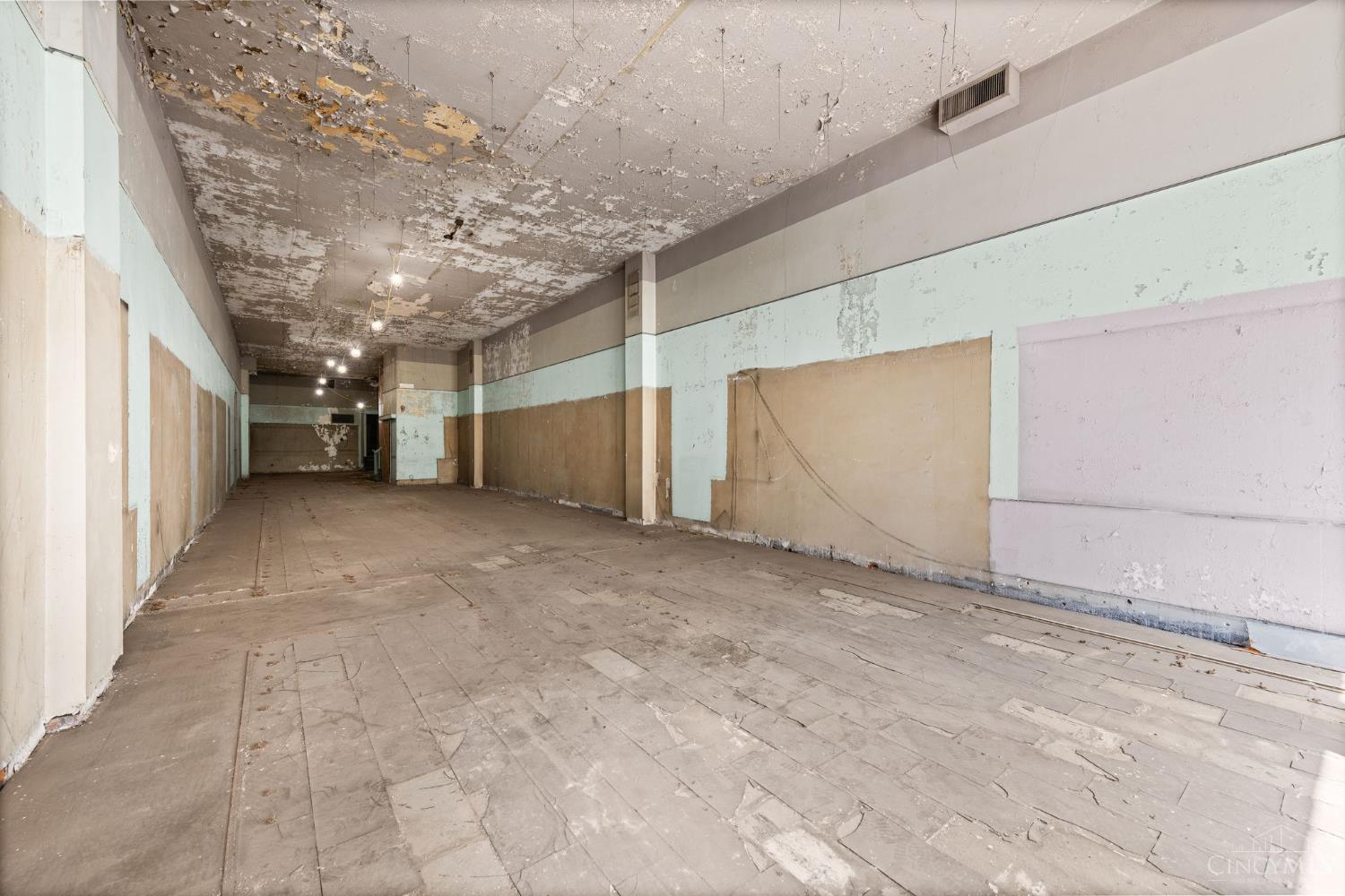 Cincinnati, Ohio, 45202, United States, ,Residential,For Sale,1942148