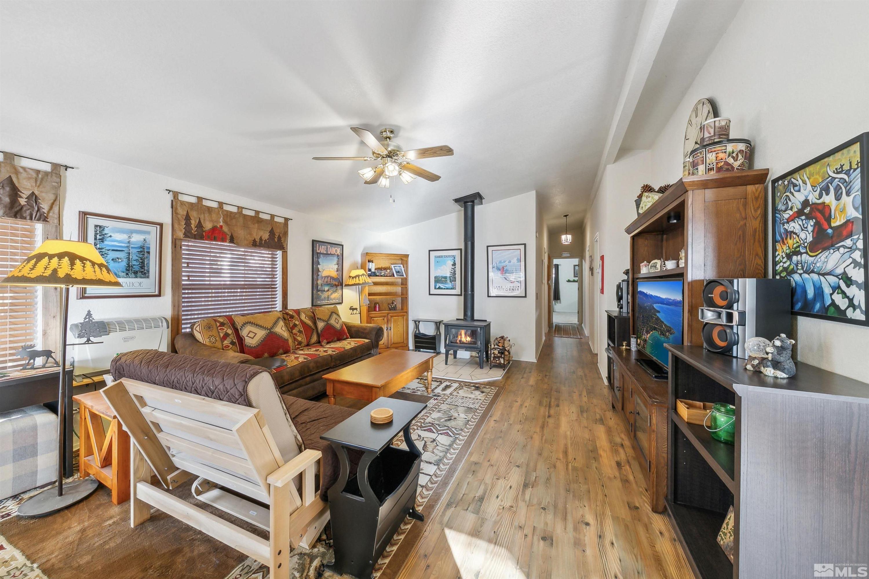 Stateline, Nevada, 89449, United States, 3 Bedrooms Bedrooms, ,2 BathroomsBathrooms,Residential,For Sale,1989064