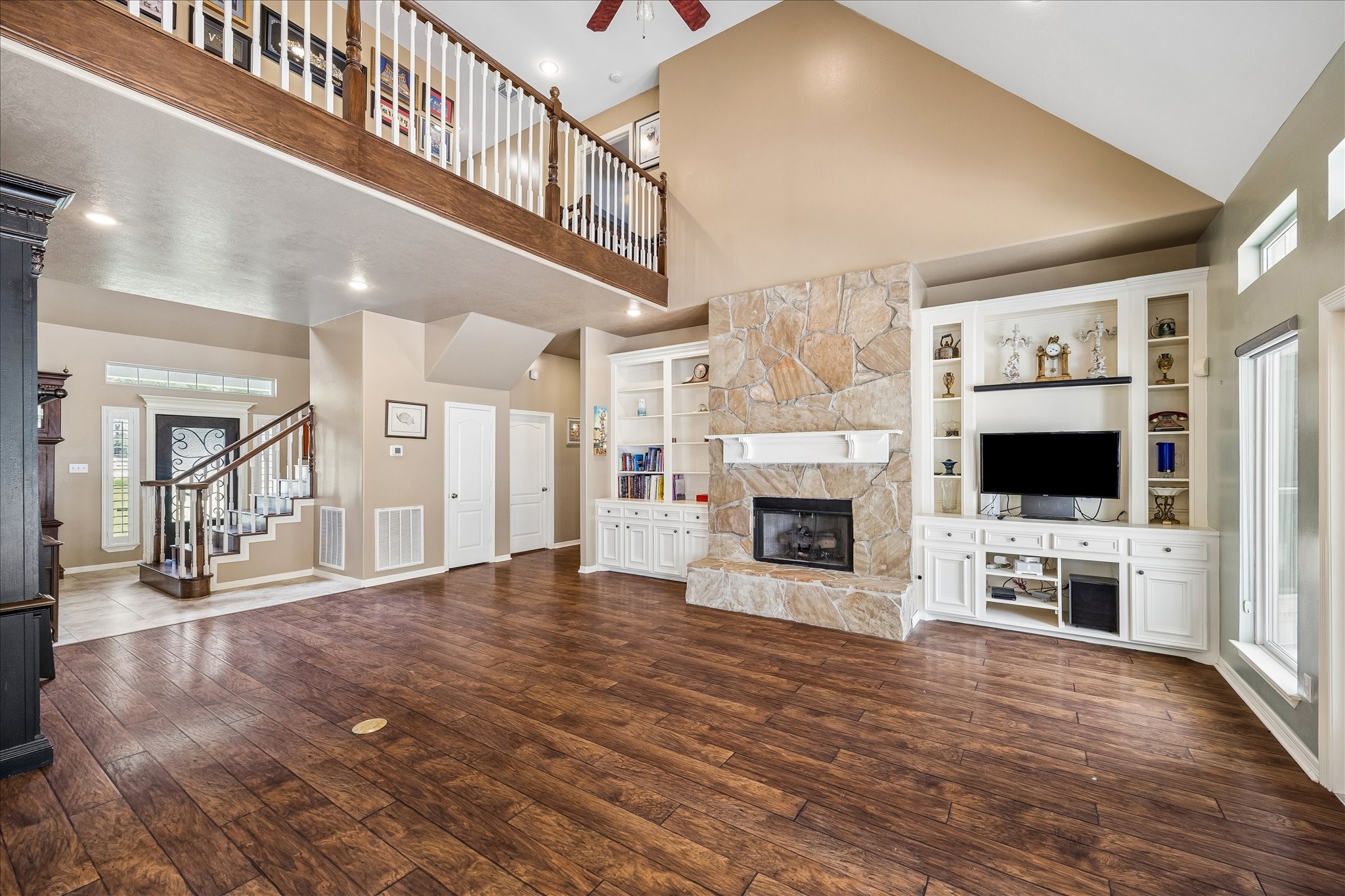  9064 Grand Lake Estates Drive - 物件實景