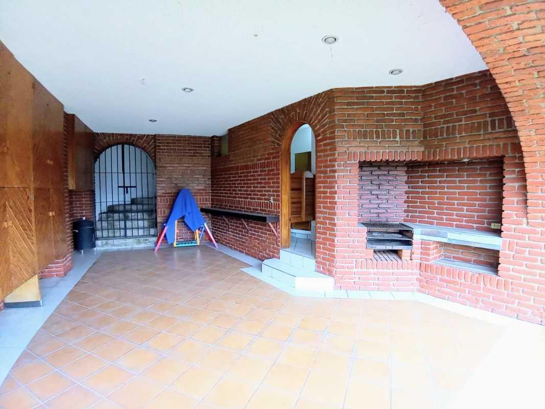 Picagregos, Álvaro Obregón, Ciudad de México, 01730, Mexico, 4 Bedrooms Bedrooms, ,4 BathroomsBathrooms,Residential,For Sale,Picagregos,1444749
