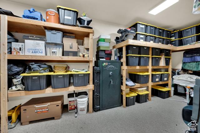 Salt Lake City, Utah, 84117, United States, 3 Bedrooms Bedrooms, ,2 BathroomsBathrooms,Residential,For Sale,1982525