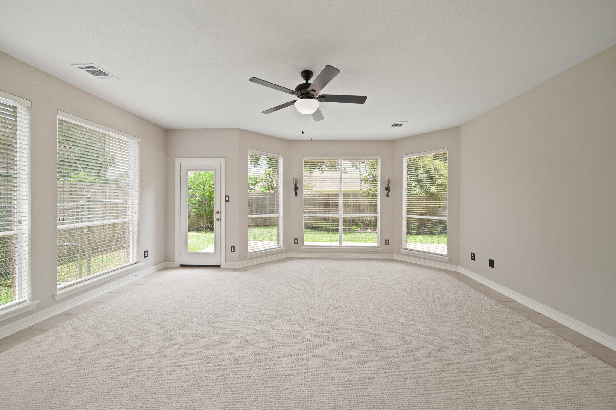 Missouri City, Texas, 77459, United States, 4 Bedrooms Bedrooms, ,4 BathroomsBathrooms,Residential,For Sale,1967491