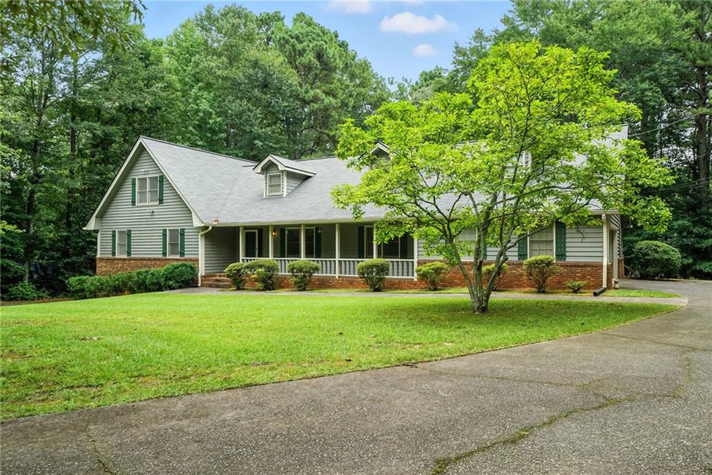 Snellville, Georgia, 30078, United States, 7 Bedrooms Bedrooms, ,5 BathroomsBathrooms,Residential,For Sale,1919964