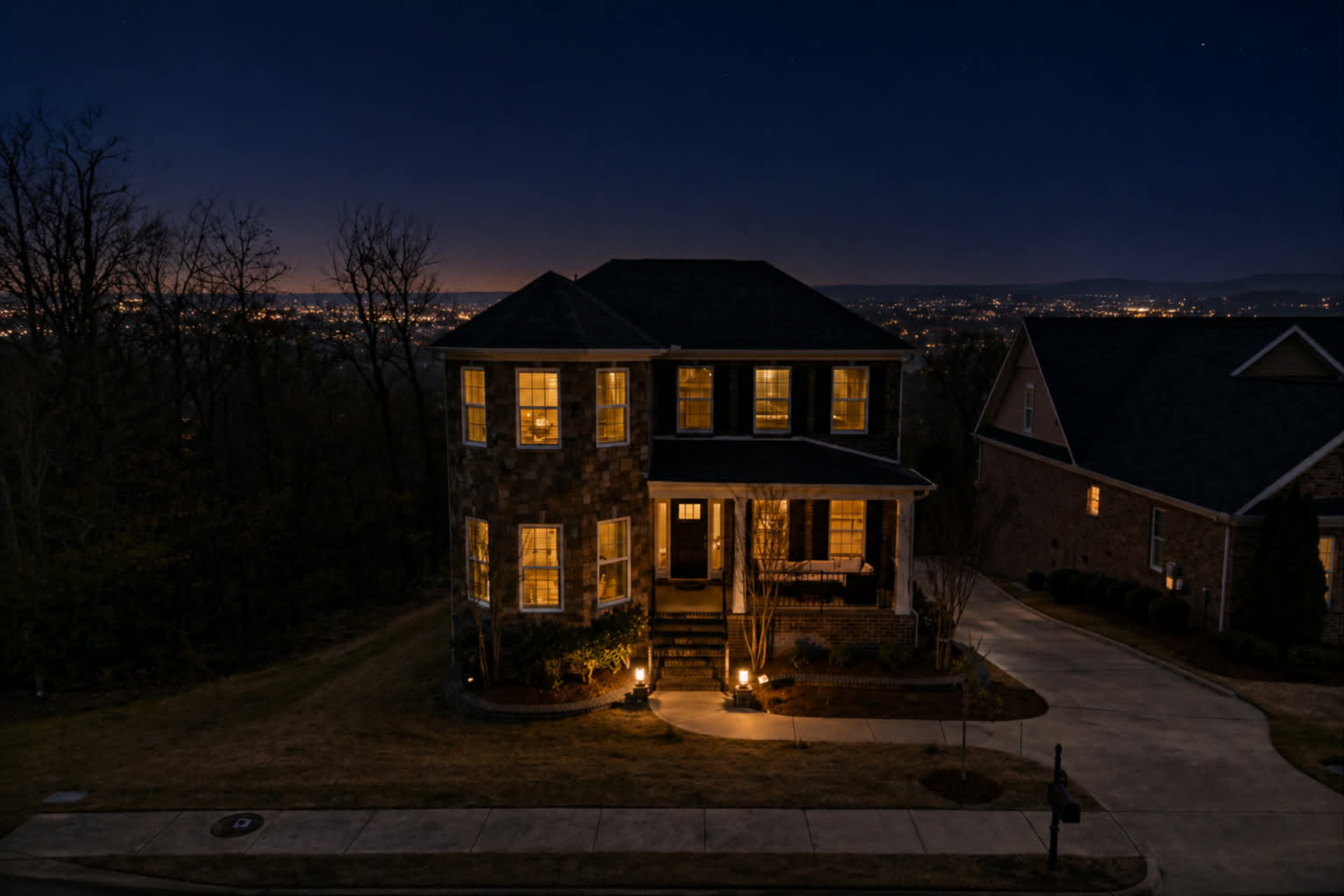  2821 Talon Circle NE - 物件實景