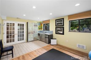 Putnam Valley, New York, 10579, United States, 3 Bedrooms Bedrooms, ,3 BathroomsBathrooms,Residential,For Sale,1928864
