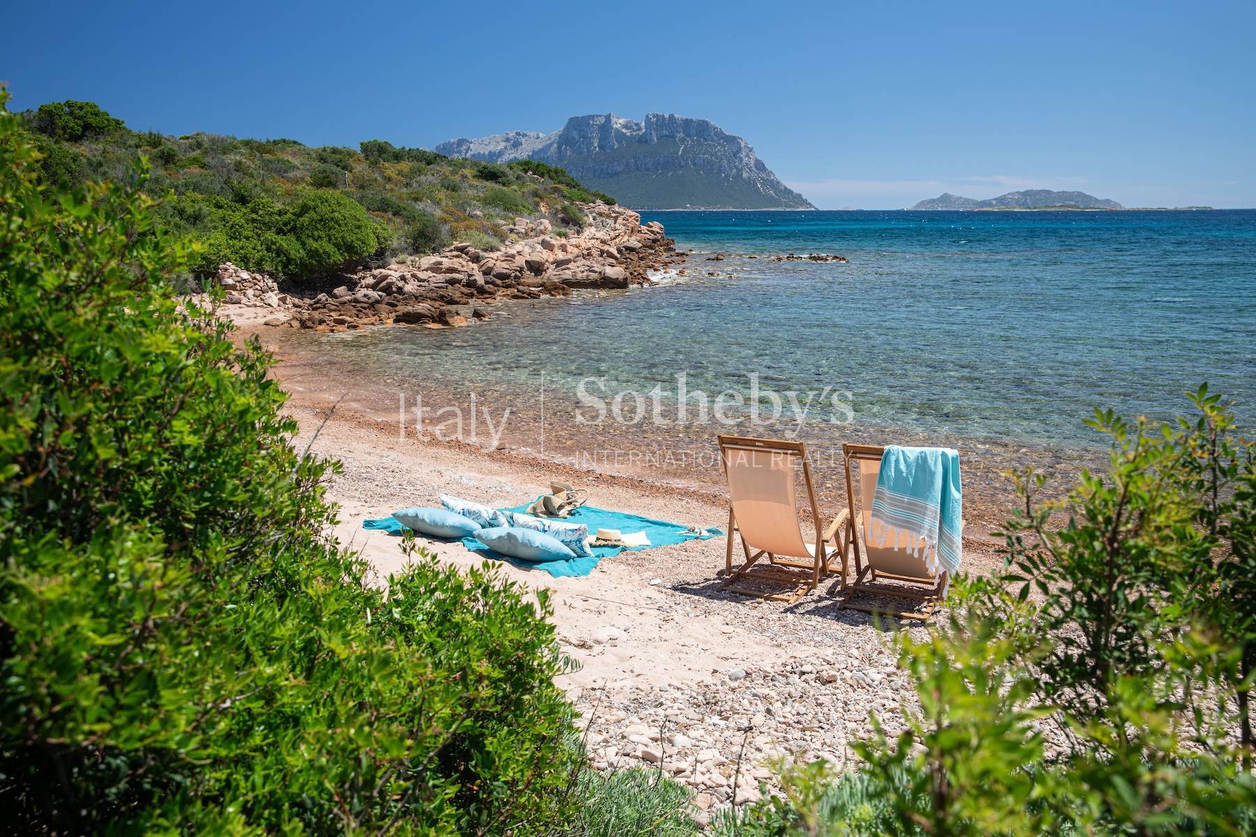  Modern beachfront villa with direct access to the sea and pool - 物件實景