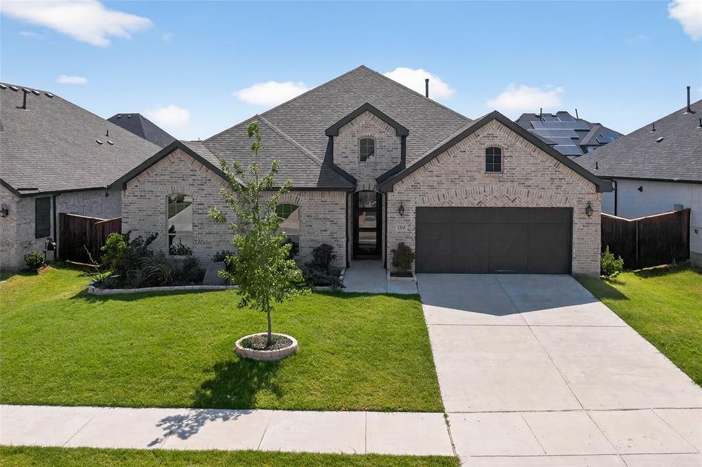 Mansfield, Texas, 76063, United States, 4 Bedrooms Bedrooms, ,4 BathroomsBathrooms,Residential,For Sale,1937764