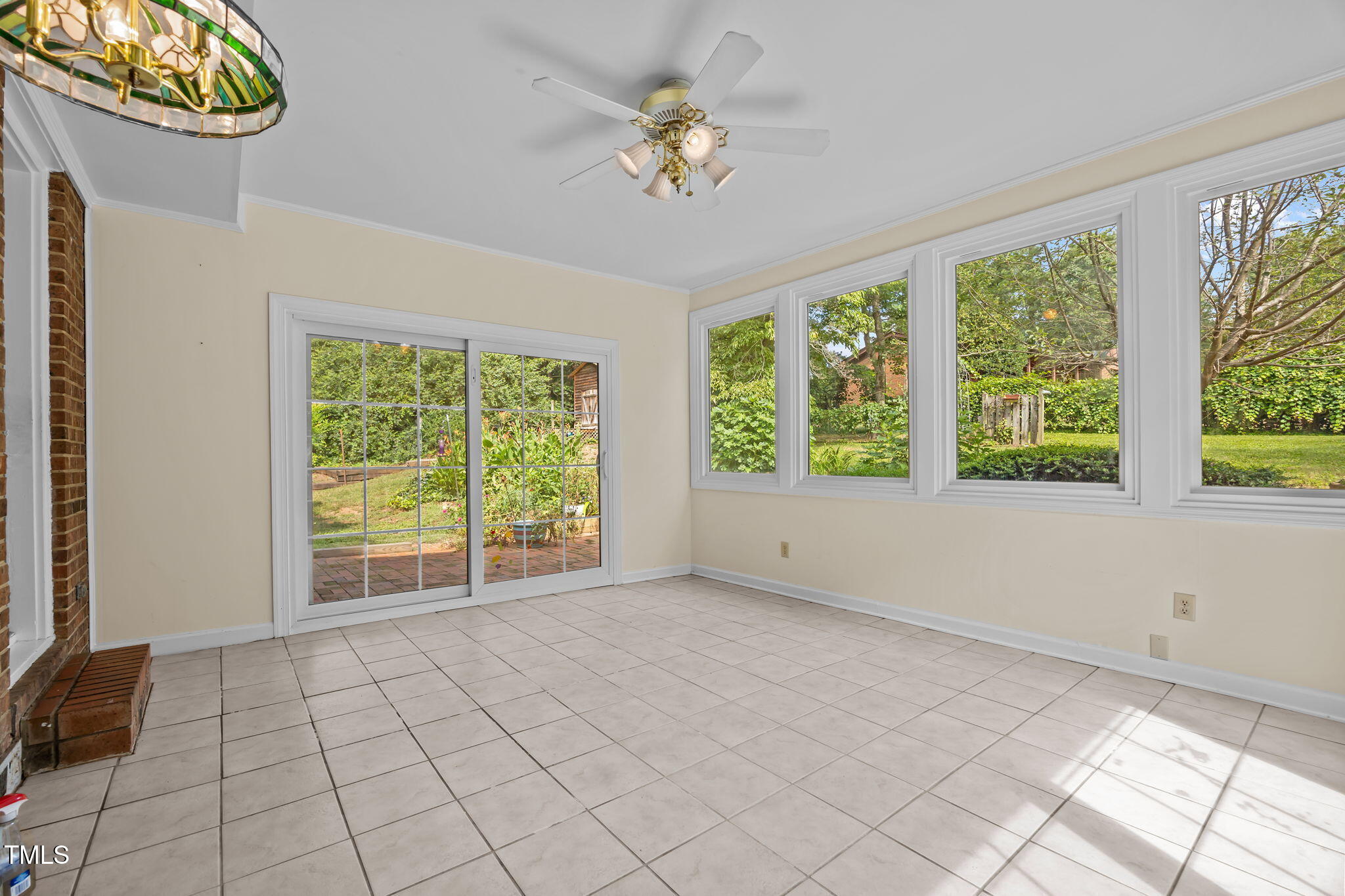 Raleigh, North Carolina, 27609, United States, 3 Bedrooms Bedrooms, ,2 BathroomsBathrooms,Residential,For Sale,1911441