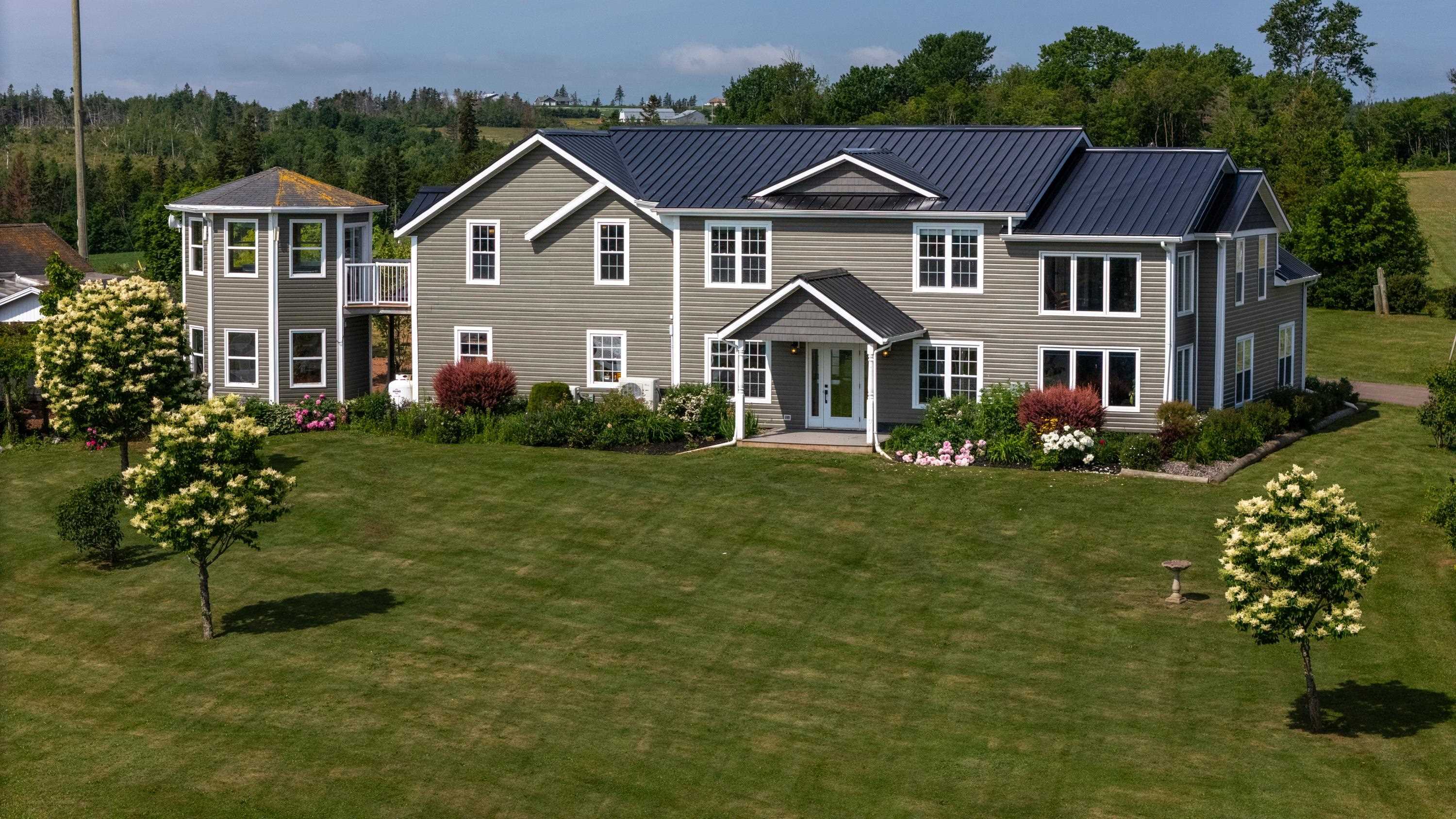 HUNTER RIVER, Prince Edward Island, C0A 1N0, CA, 5 Bedrooms Bedrooms, ,3 BathroomsBathrooms,Residential,For Sale,1883380