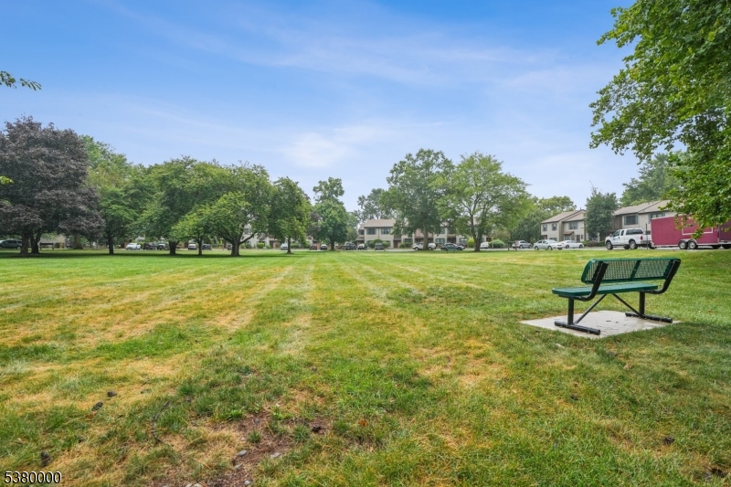Edison Twp., New Jersey, 08820, United States, 2 Bedrooms Bedrooms, ,2 BathroomsBathrooms,Residential,For Sale,1926021