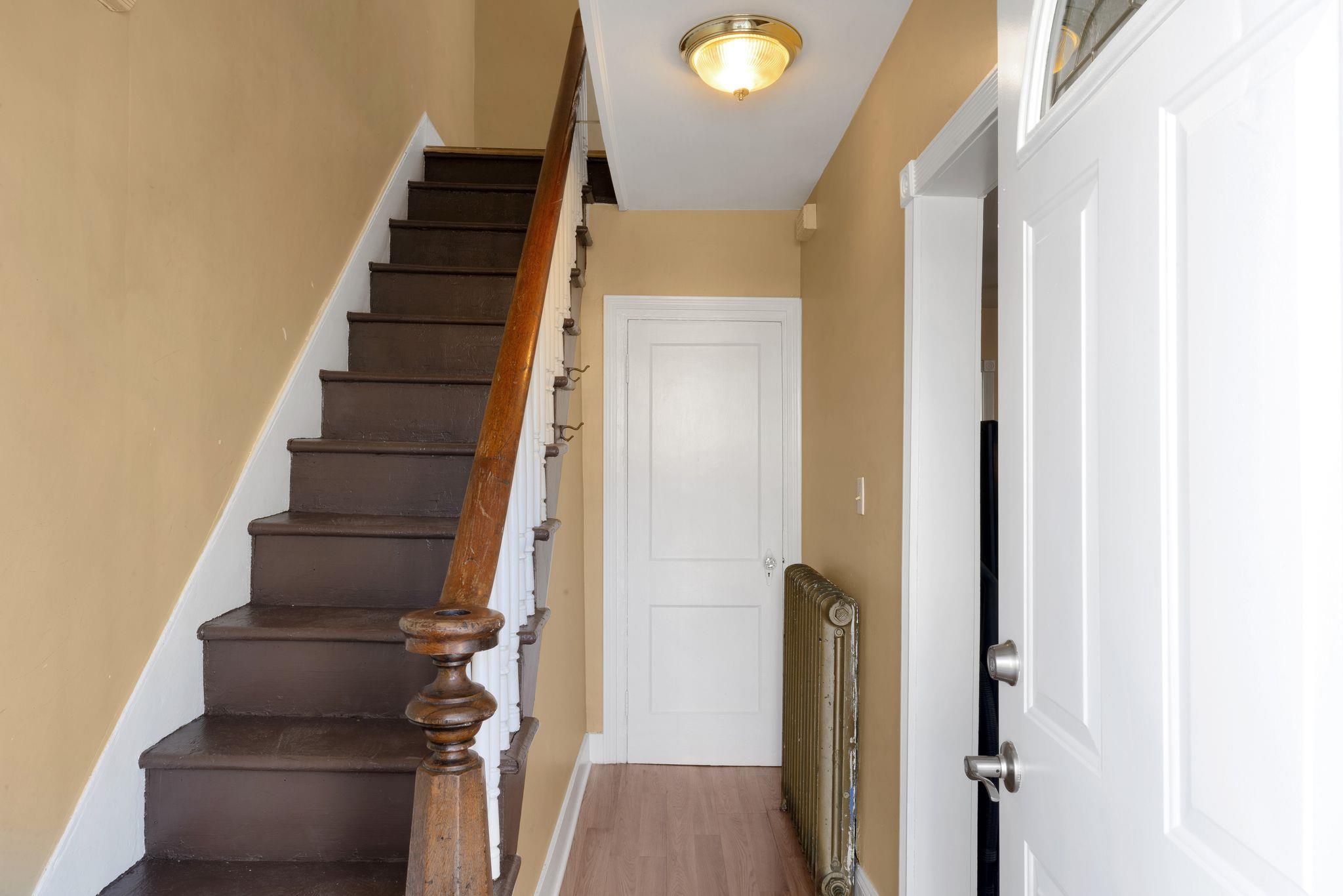 Beacon, New York, 12508, United States, 2 Bedrooms Bedrooms, ,1 BathroomBathrooms,Residential,For Sale,1743242