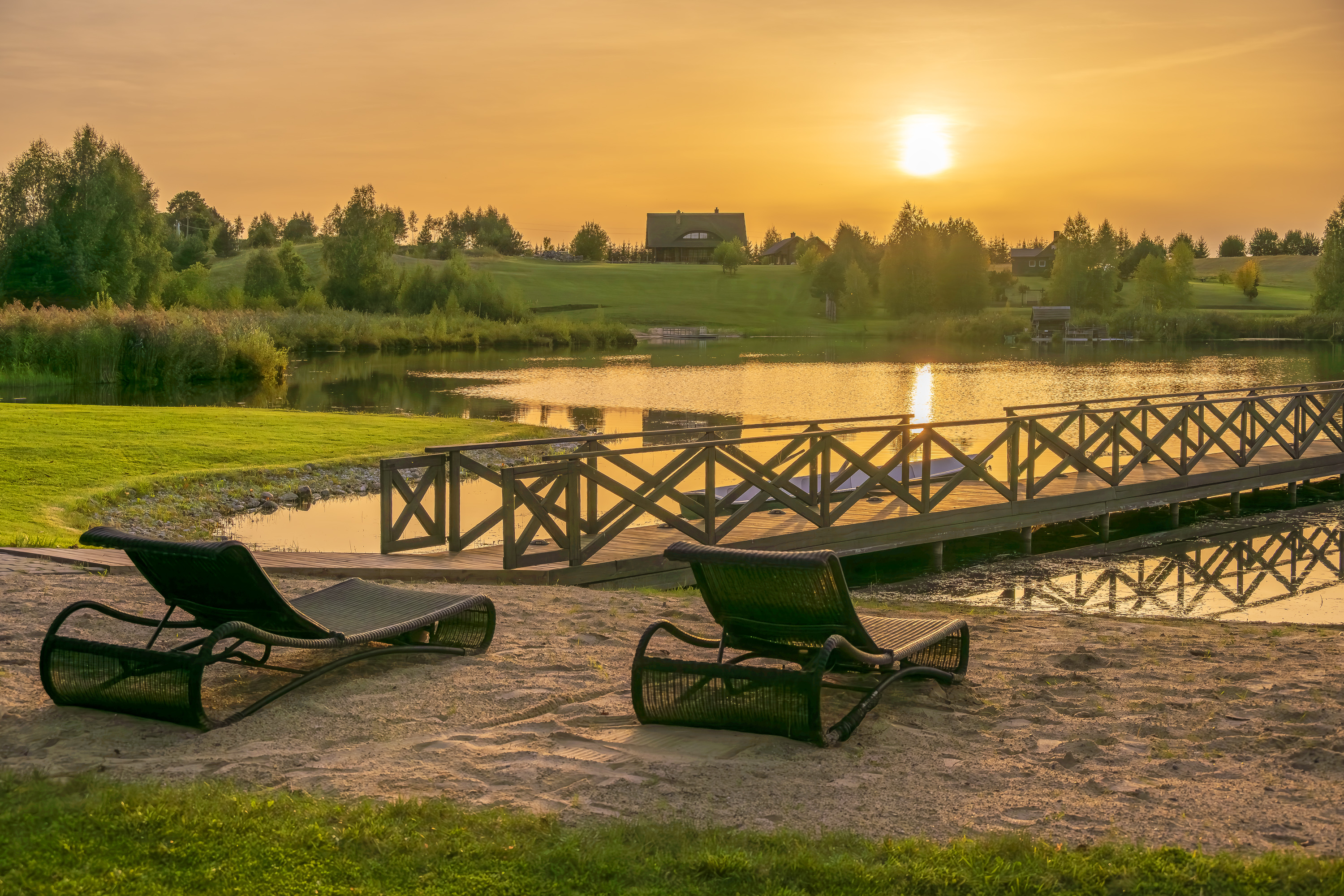  Romantic family homestead with a long lakeside - 物件實景