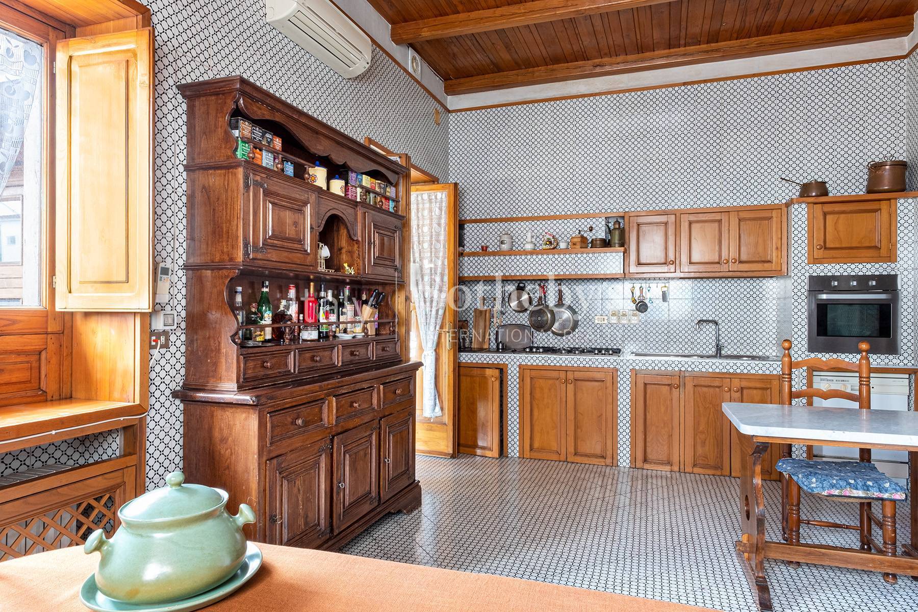  Magnificent representative apartment in historic palace - 物件實景