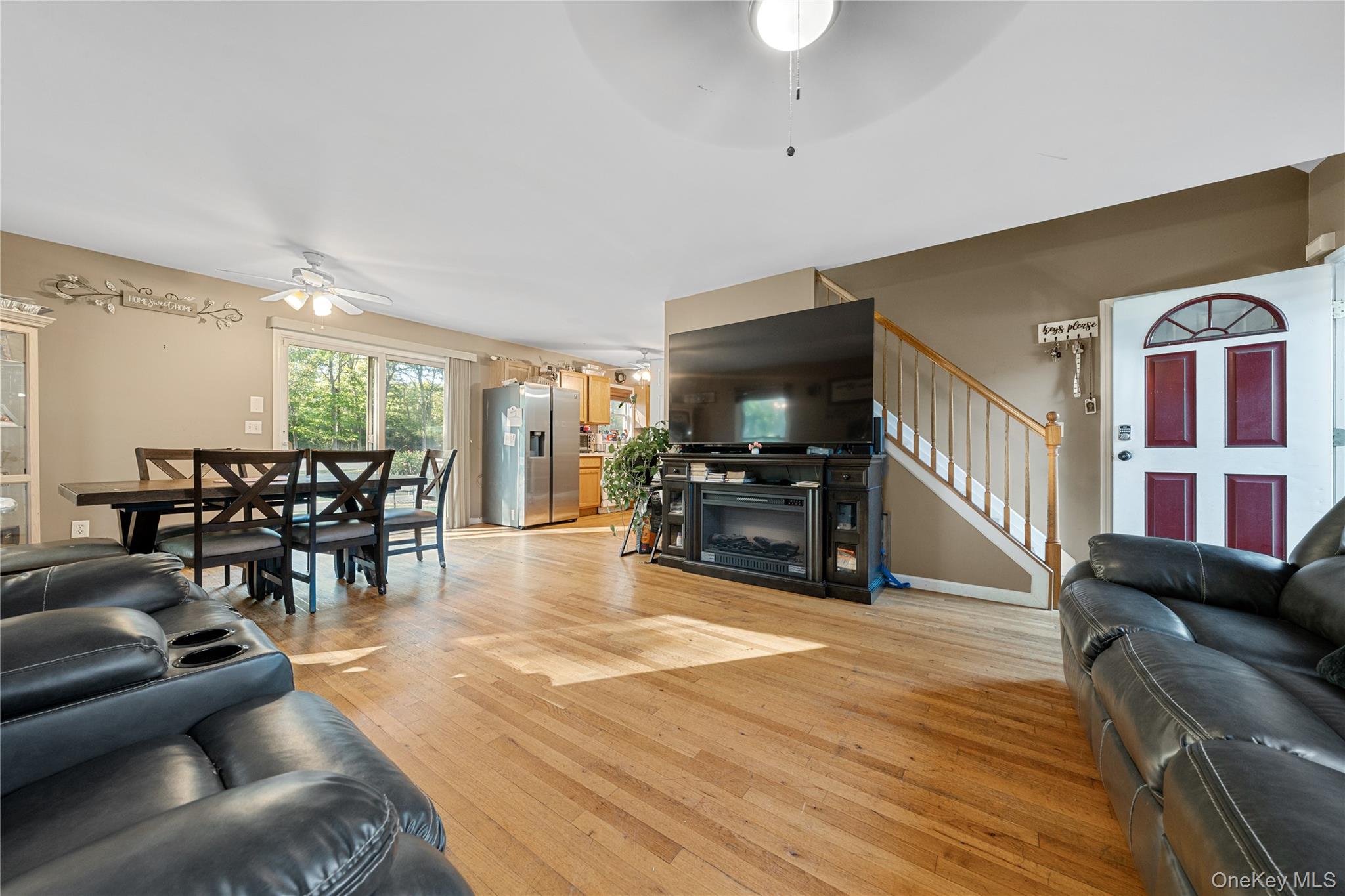 Yaphank, New York, 11980, United States, 4 Bedrooms Bedrooms, ,3 BathroomsBathrooms,Residential,For Sale,1957839