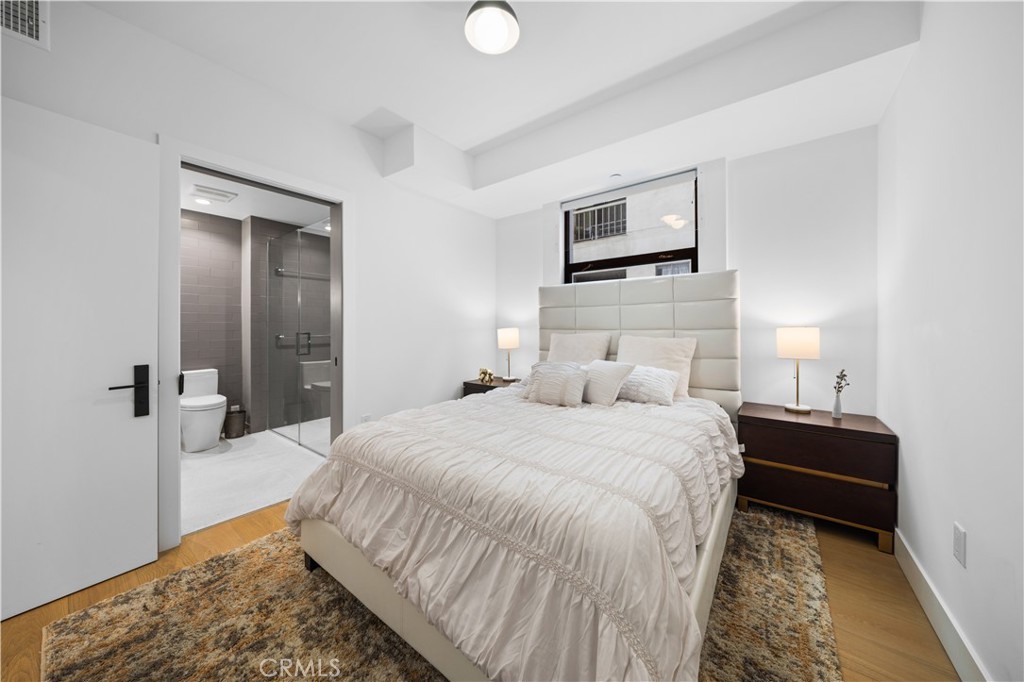 Los Angeles, California, 90024, United States, 2 Bedrooms Bedrooms, ,2 BathroomsBathrooms,Residential,For Sale,1746972