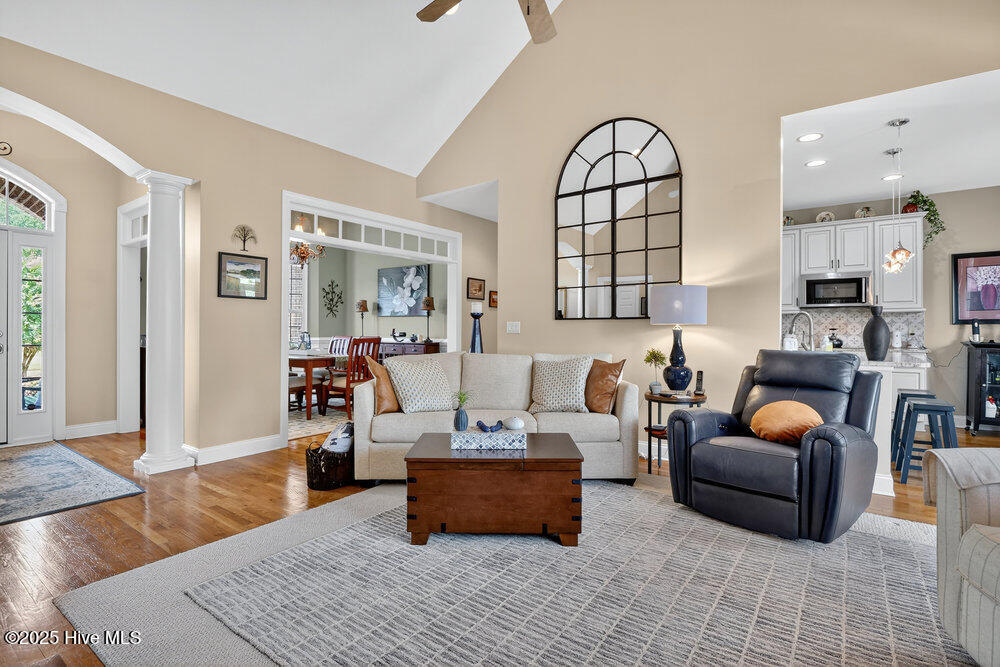 Leland, North Carolina, 28451, United States, 4 Bedrooms Bedrooms, ,3 BathroomsBathrooms,Residential,For Sale,1926317