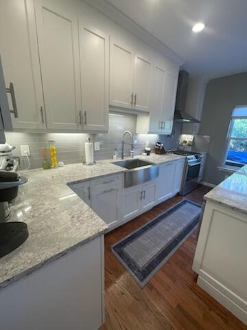 South Setauket, New York, 11720, United States, 3 Bedrooms Bedrooms, ,3 BathroomsBathrooms,Residential,For Sale,1937131