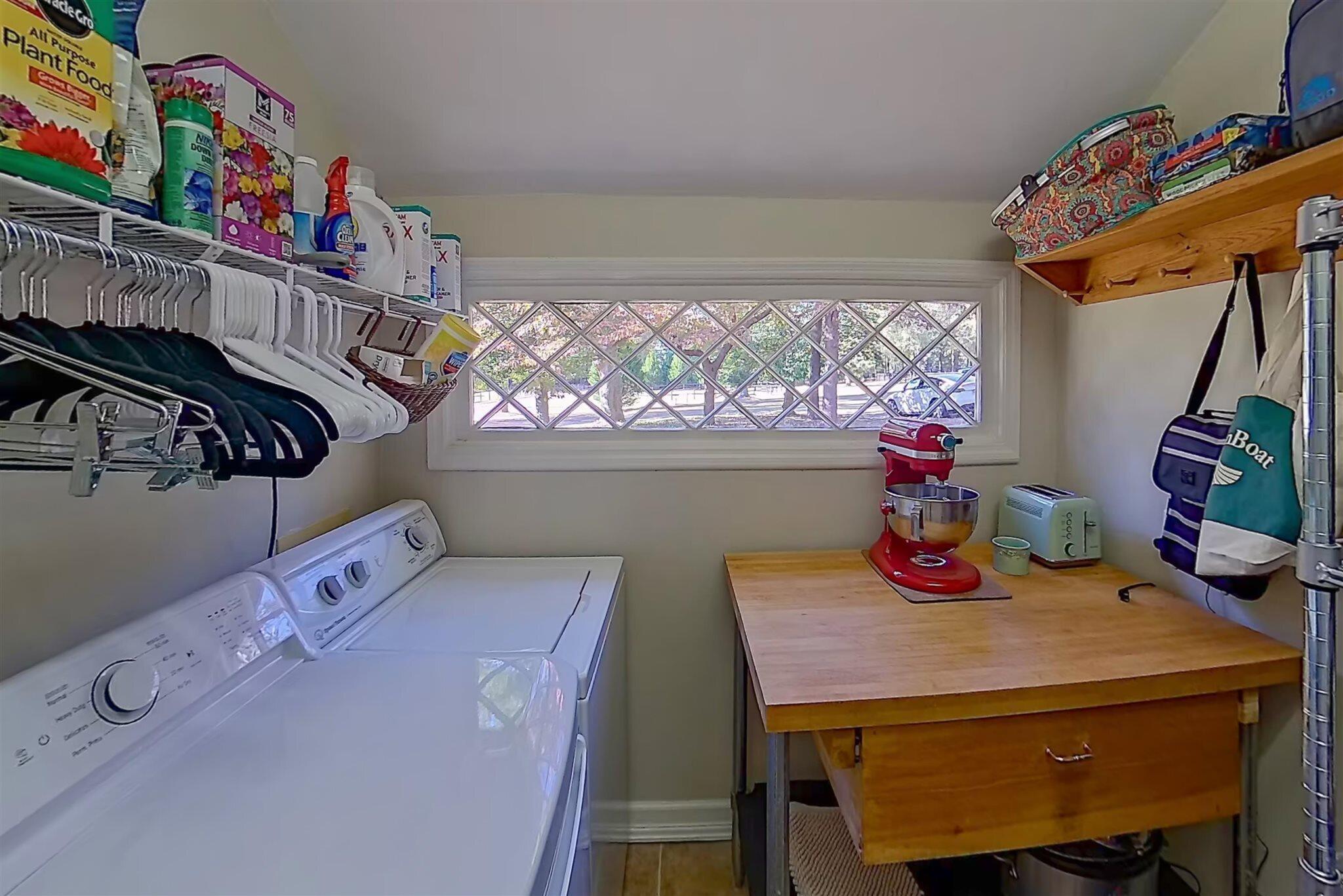 Aiken, South Carolina, 29803, United States, 2 Bedrooms Bedrooms, ,1 BathroomBathrooms,Residential,For Sale,1993088