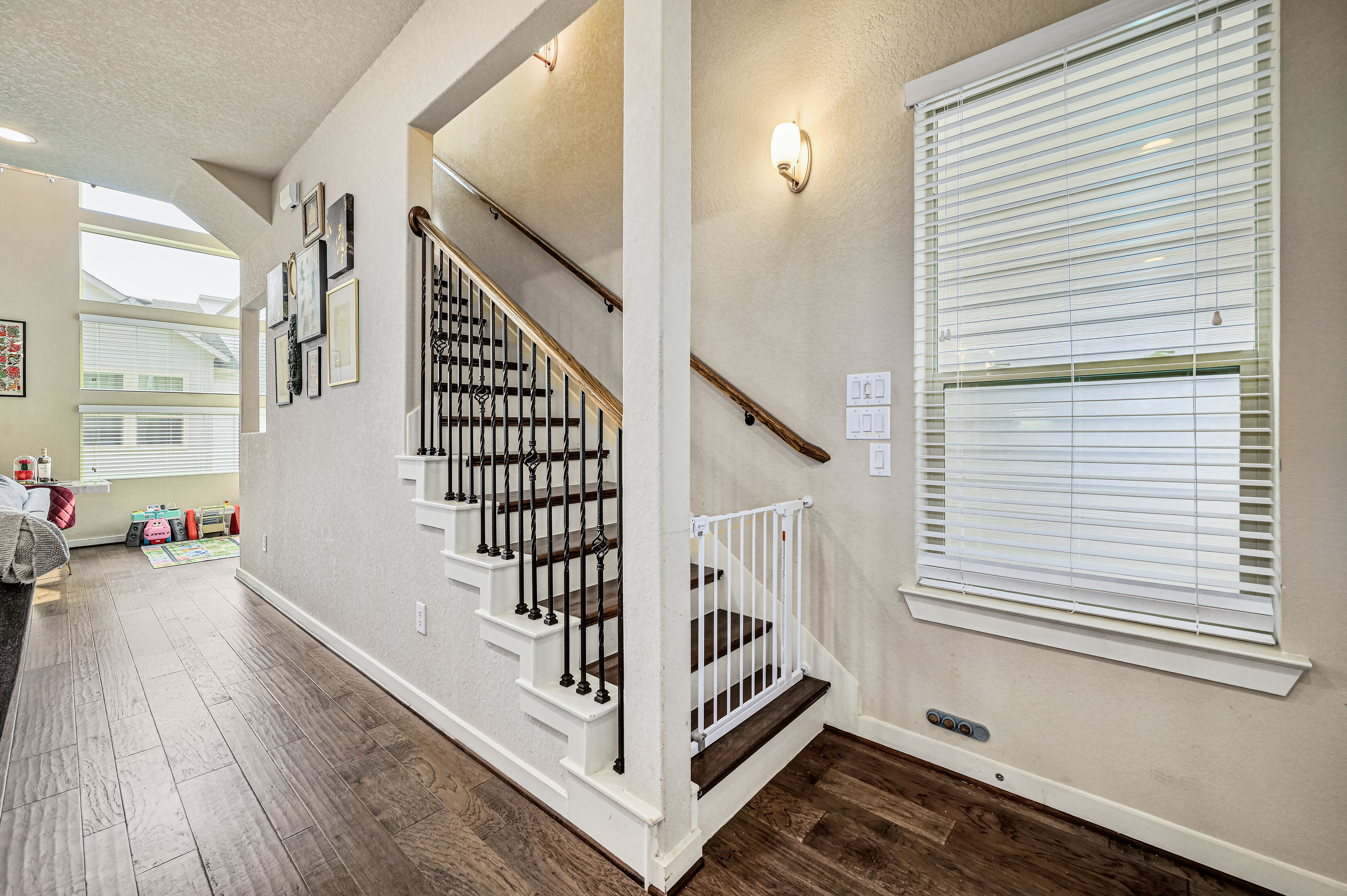  Modern Living, Central Convenience - 物件實景