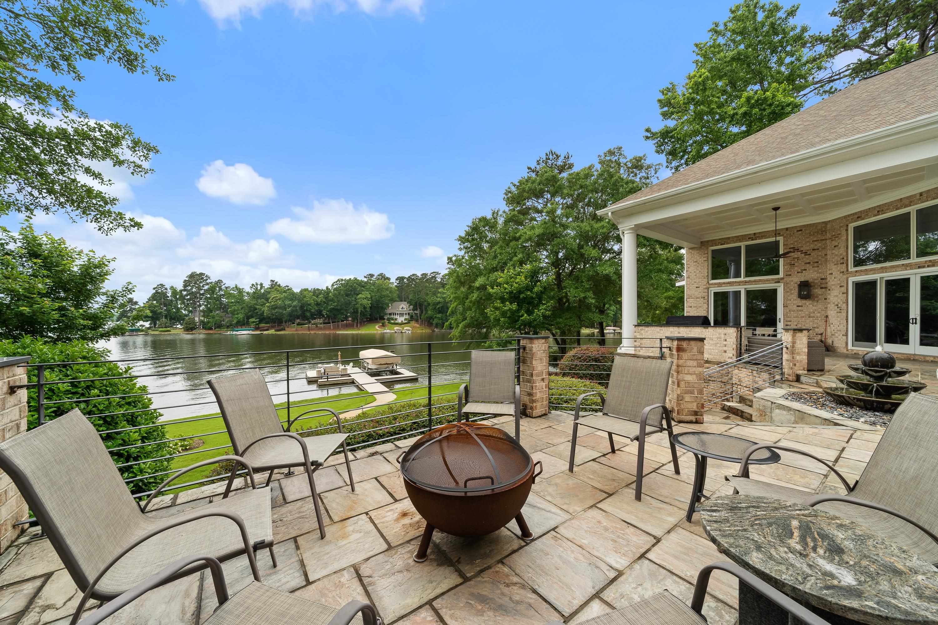 Greensboro, Georgia, 30642, United States, 4 Bedrooms Bedrooms, ,5 BathroomsBathrooms,Residential,For Sale,1847272