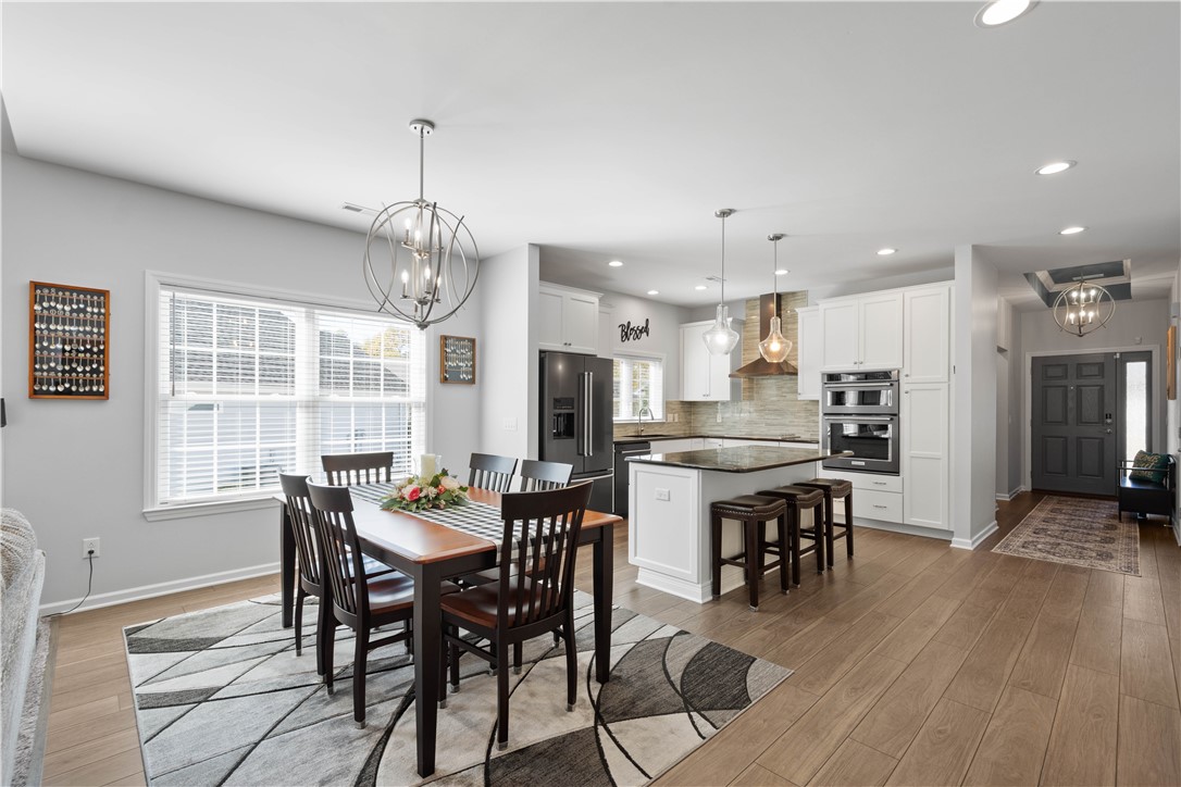 Canonsburg, Pennsylvania, 15317, United States, 2 Bedrooms Bedrooms, ,2 BathroomsBathrooms,Residential,For Sale,2008615