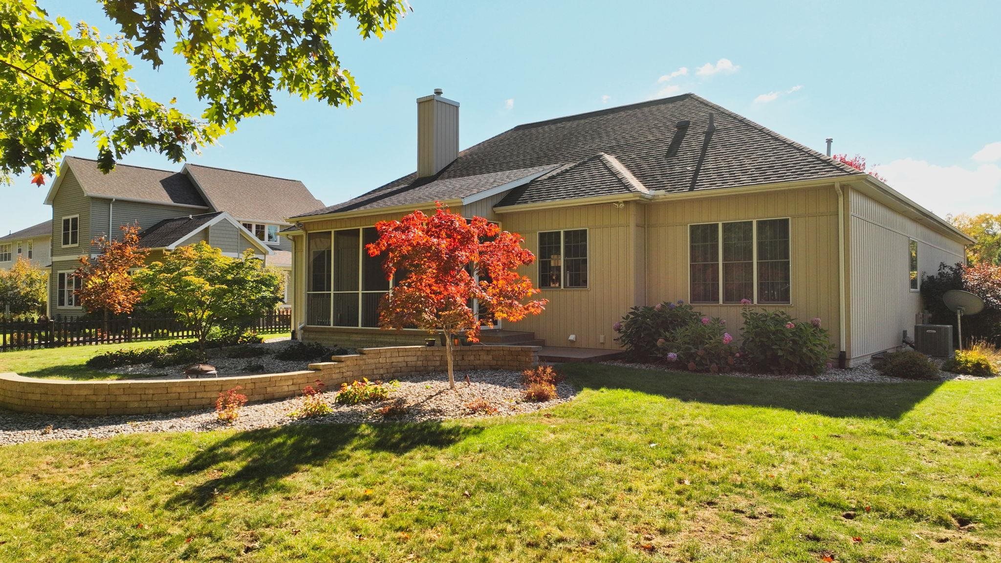 Midland, Michigan, 48642, United States, 3 Bedrooms Bedrooms, ,3 BathroomsBathrooms,Residential,For Sale,1977792