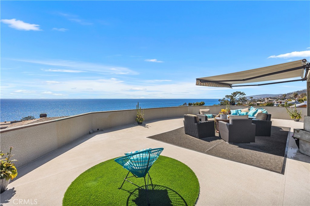 Laguna Beach, California, 92651, United States, 4 Bedrooms Bedrooms, ,4 BathroomsBathrooms,Residential,For Sale,1787523