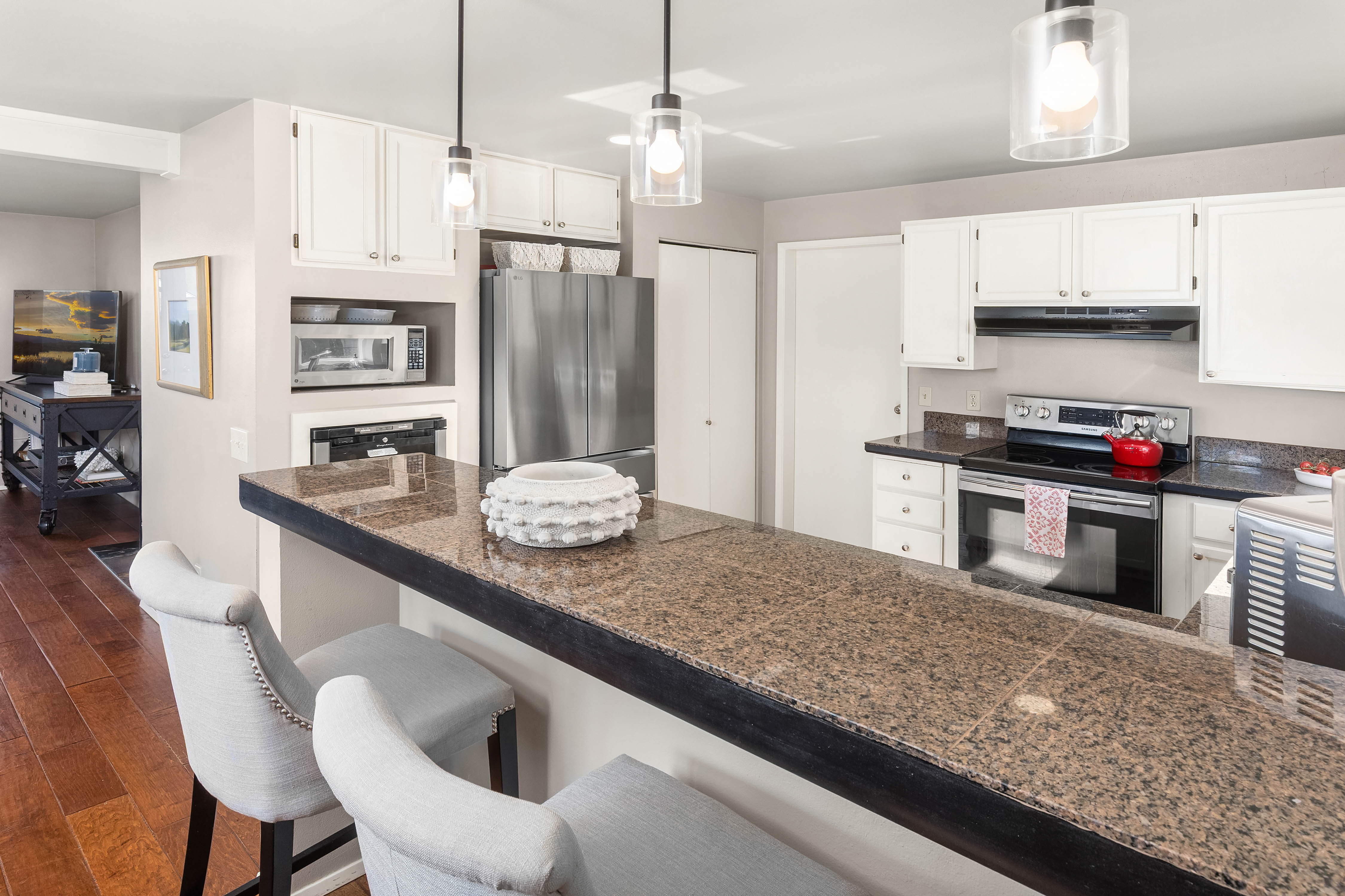  9630 NE 35th Place, Clyde Hill, WA 98004 - 物件實景