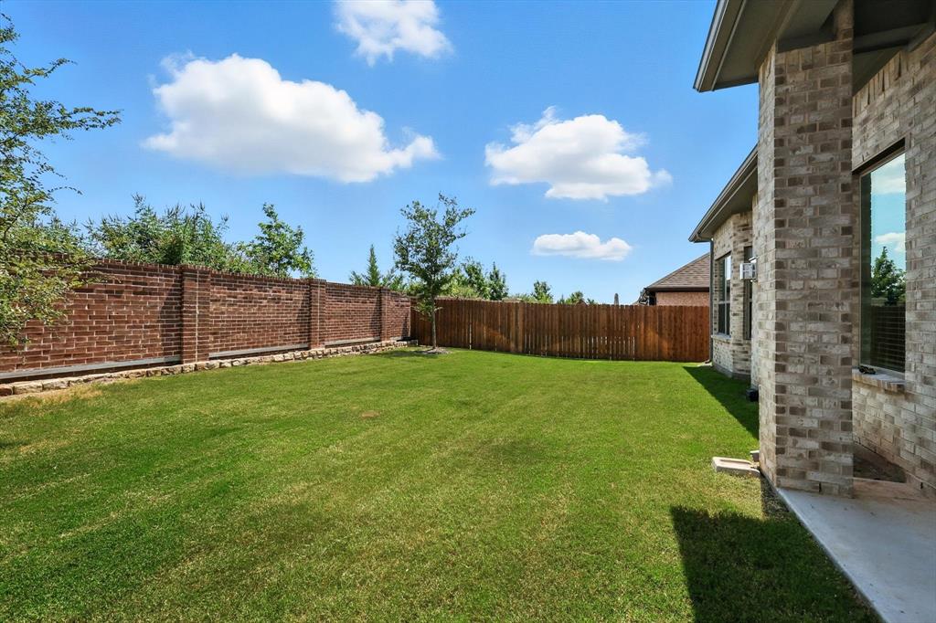 Mansfield, Texas, 76084, United States, 4 Bedrooms Bedrooms, ,4 BathroomsBathrooms,Residential,For Sale,1927817