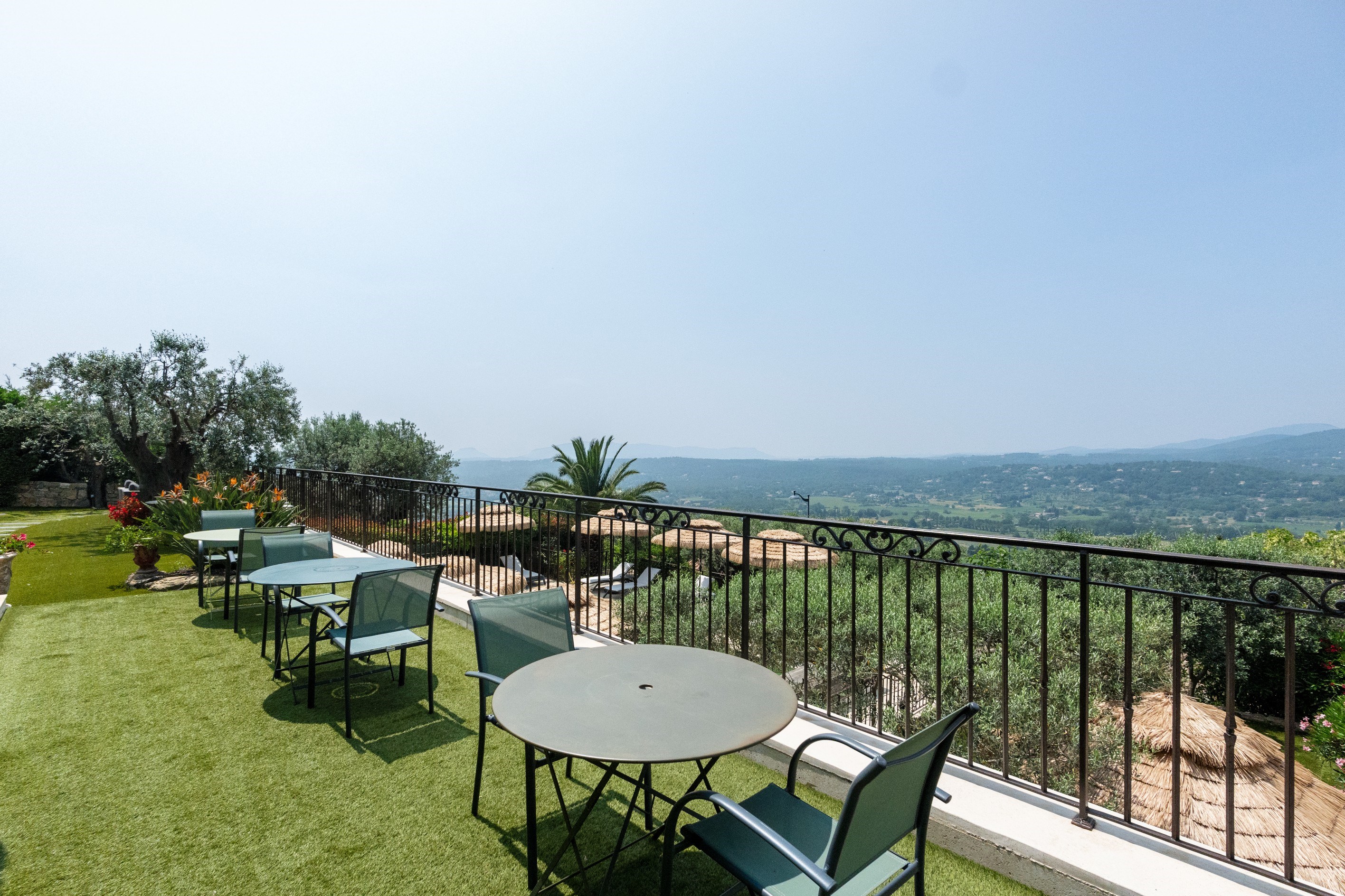  Elegant provençal estate with heated pool and views near Fayence village - 物件實景