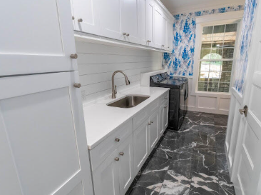 London, Kentucky, 40741, United States, 6 Bedrooms Bedrooms, ,7 BathroomsBathrooms,Residential,For Sale,2006001